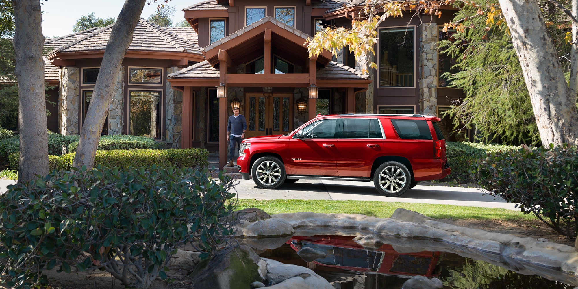 Red 2019 Chevy Tahoe - HD Wallpaper 
