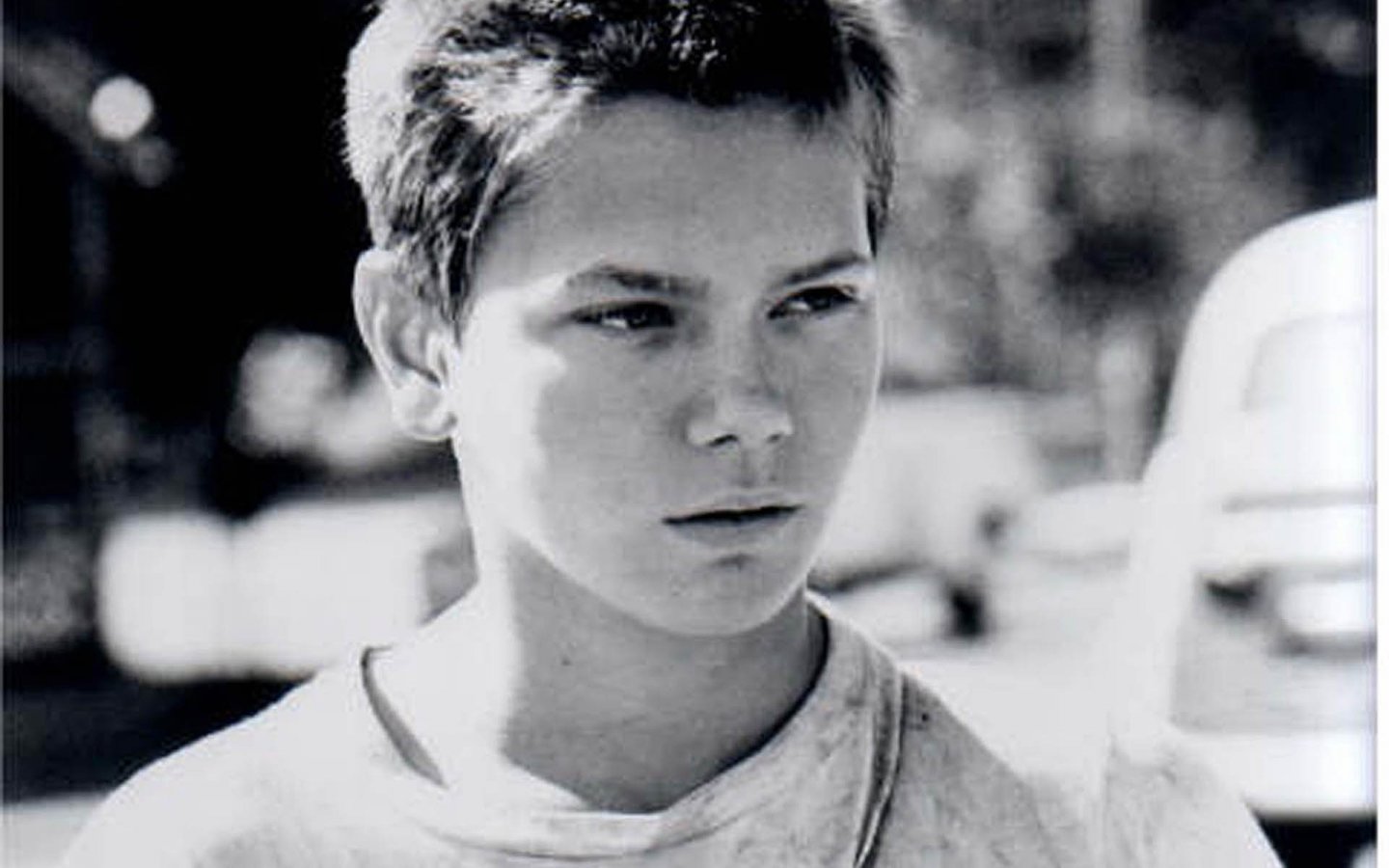 River Phoenix Stand By Me - HD Wallpaper 