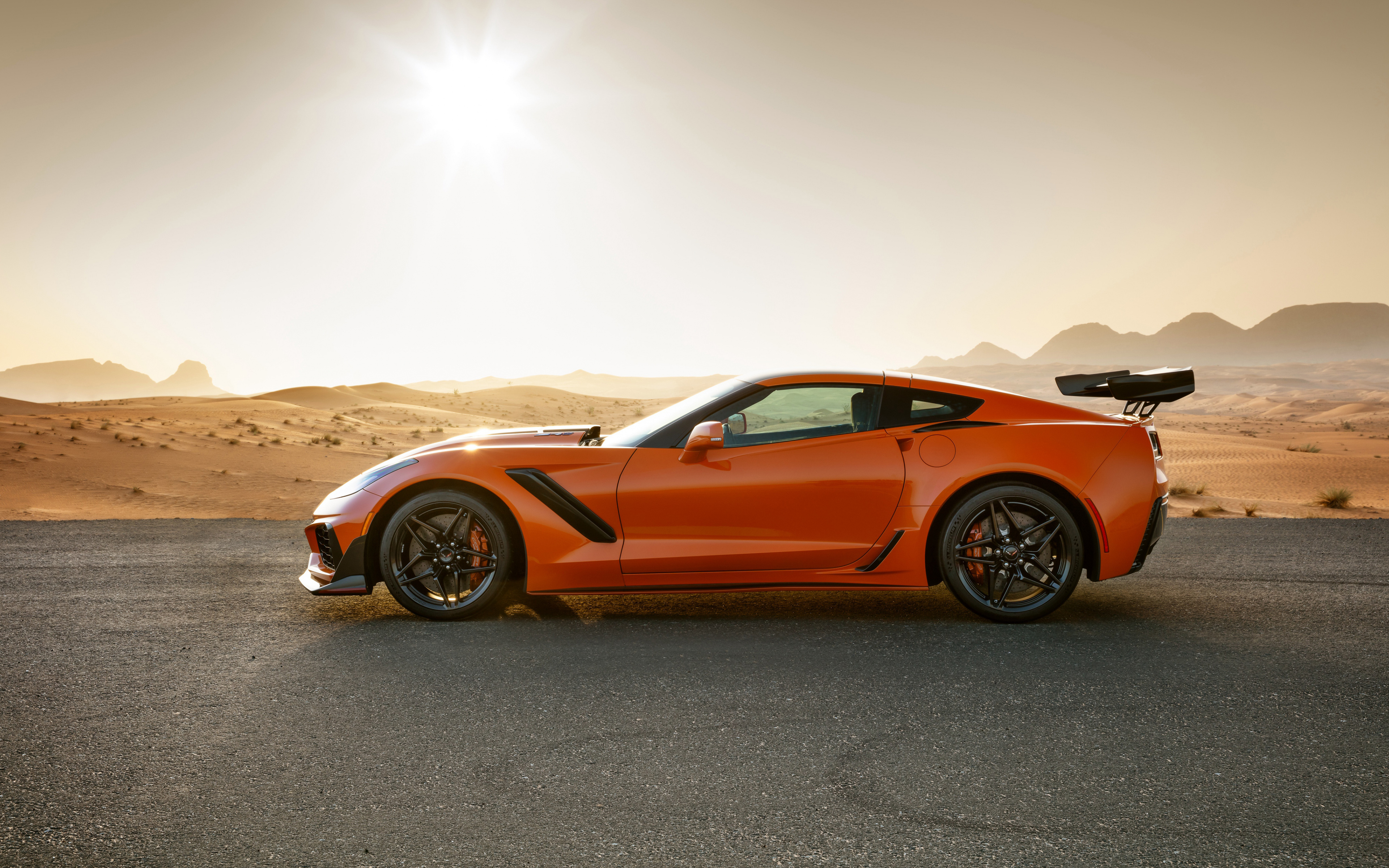 2019 Corvette Zr1 4k - HD Wallpaper 