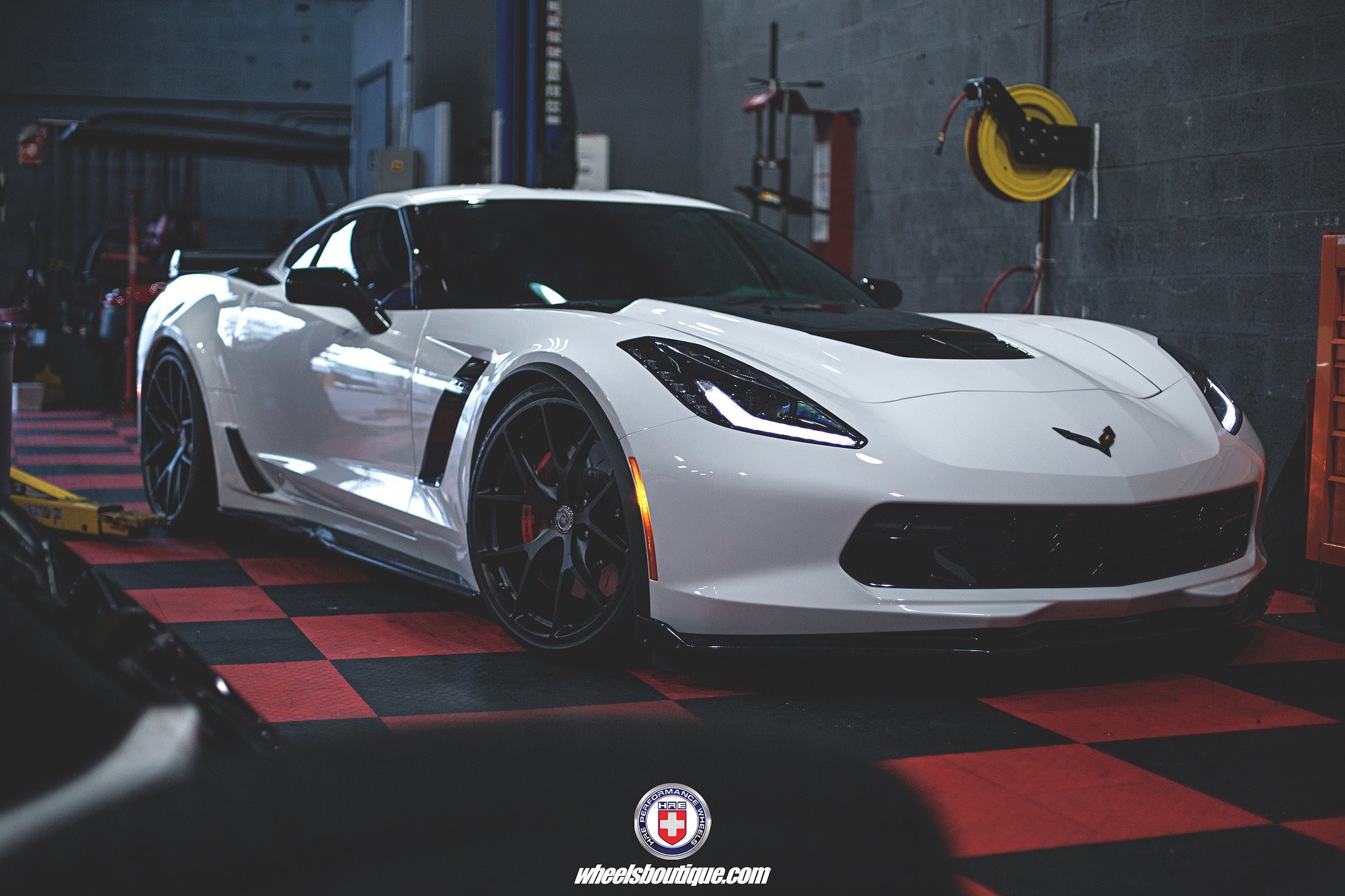 2048x1365, Chevy Corvette C7 Z06 Hre Wheels Coupe Cars - Corvette Stingray - HD Wallpaper 