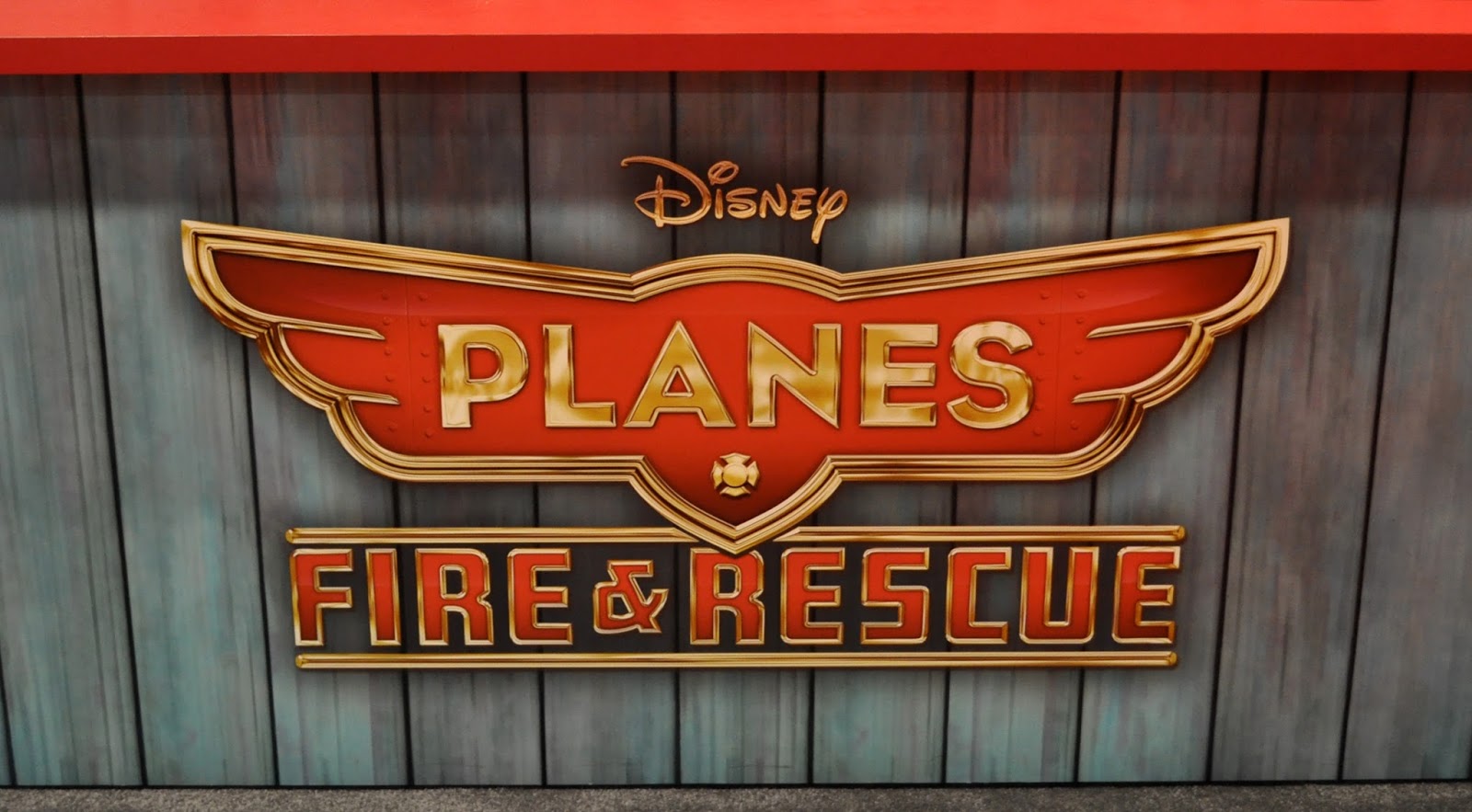 Planes Fire Rescue 2014 Hd Wallpaper - Planes: Fire & Rescue - HD Wallpaper 