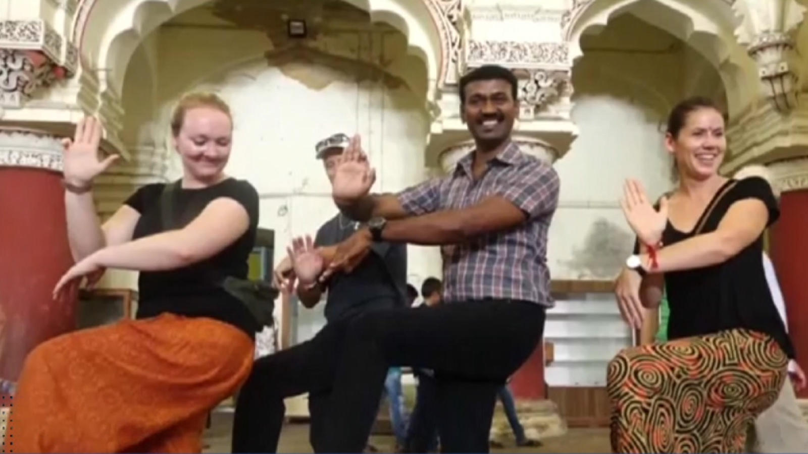 Tourist Guide In Tamil Nadu India Latest - HD Wallpaper 