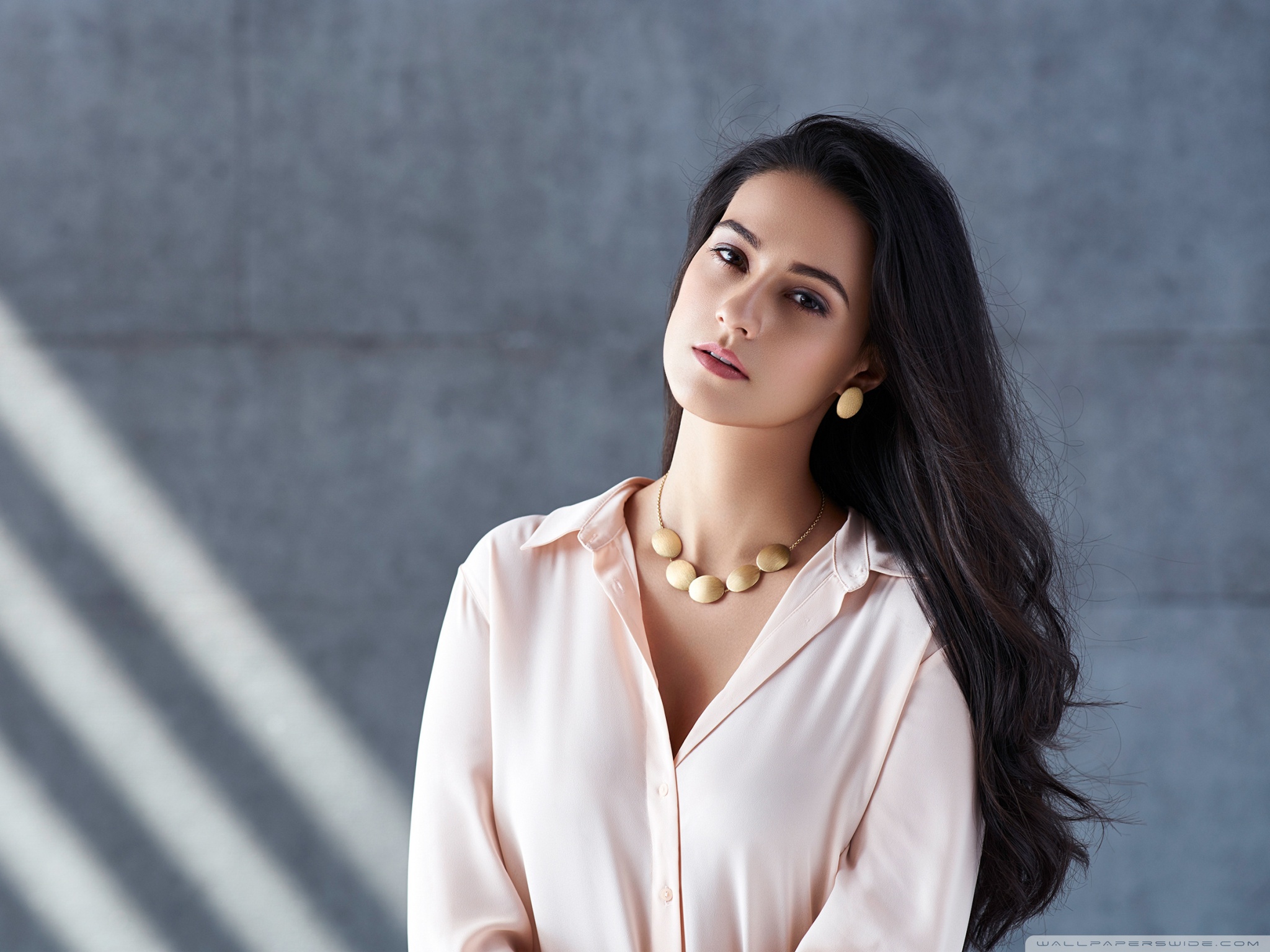 Amy Jackson Beautiful - HD Wallpaper 