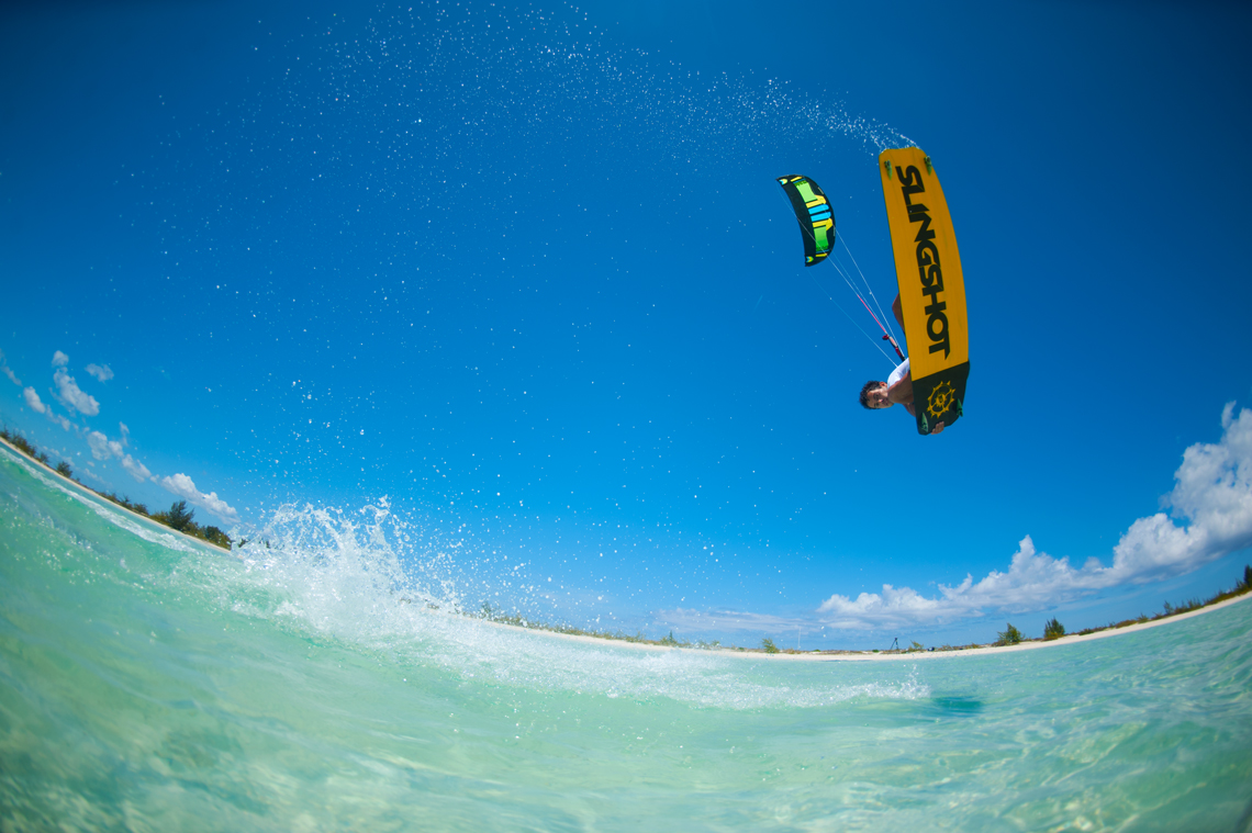 Kiteboarder Victor Hays With A Jump And Tail Grab On - Kitesurfing - HD Wallpaper 
