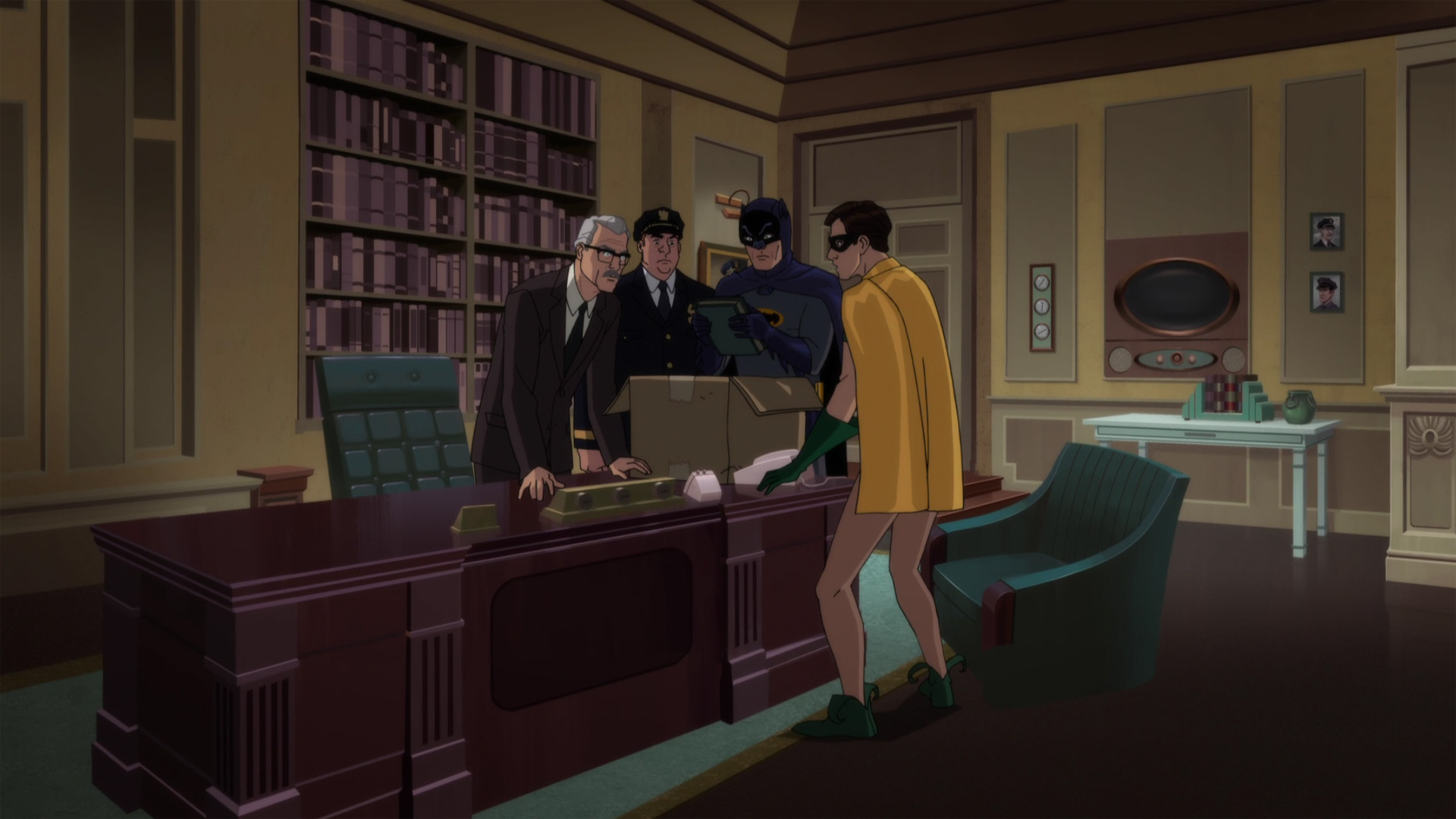 Batman Vs Two-face Wallpaper - Table - HD Wallpaper 