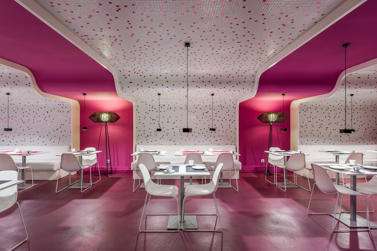 Hotel Room Mate Barcelona - HD Wallpaper 