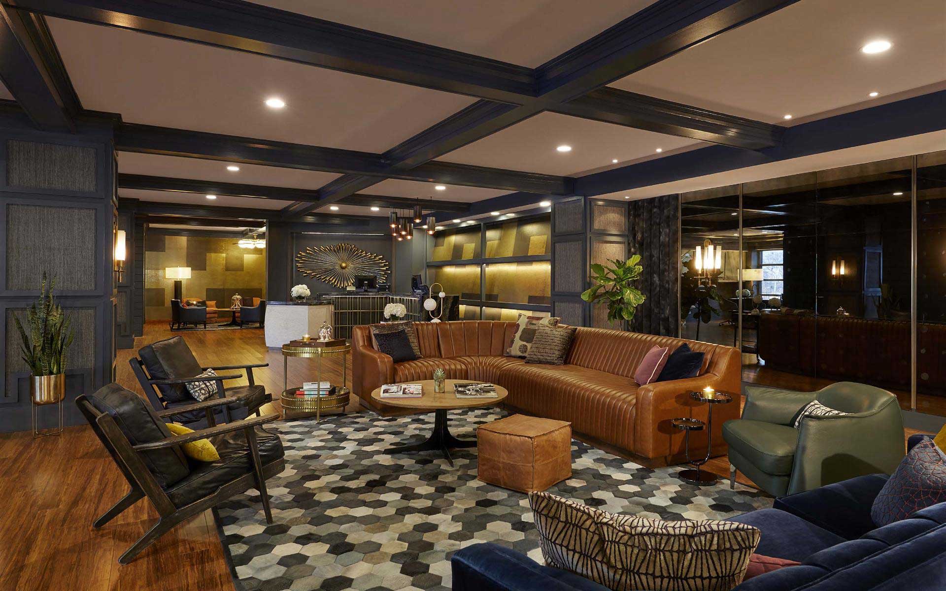 Hutton Hotel Lobby With Leather Couch, Chairs, Area - Hutton Hotel Nashville - HD Wallpaper 