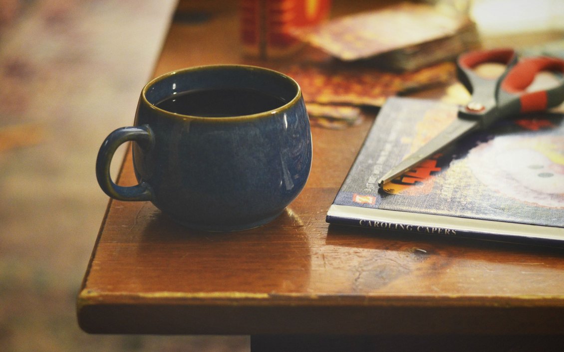 Download Wallpaper A Cup Of Coffee And A Book - 1130x706 Wallpaper - Download Wallpaper A Cup Of Coffee And A Book - 1130x706 Wallpaper -