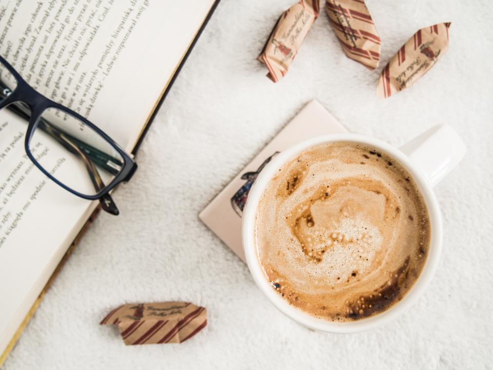 Book Reading Eyeglasses Coffee Morning Objects - Book Glasses And Coffee - HD Wallpaper 