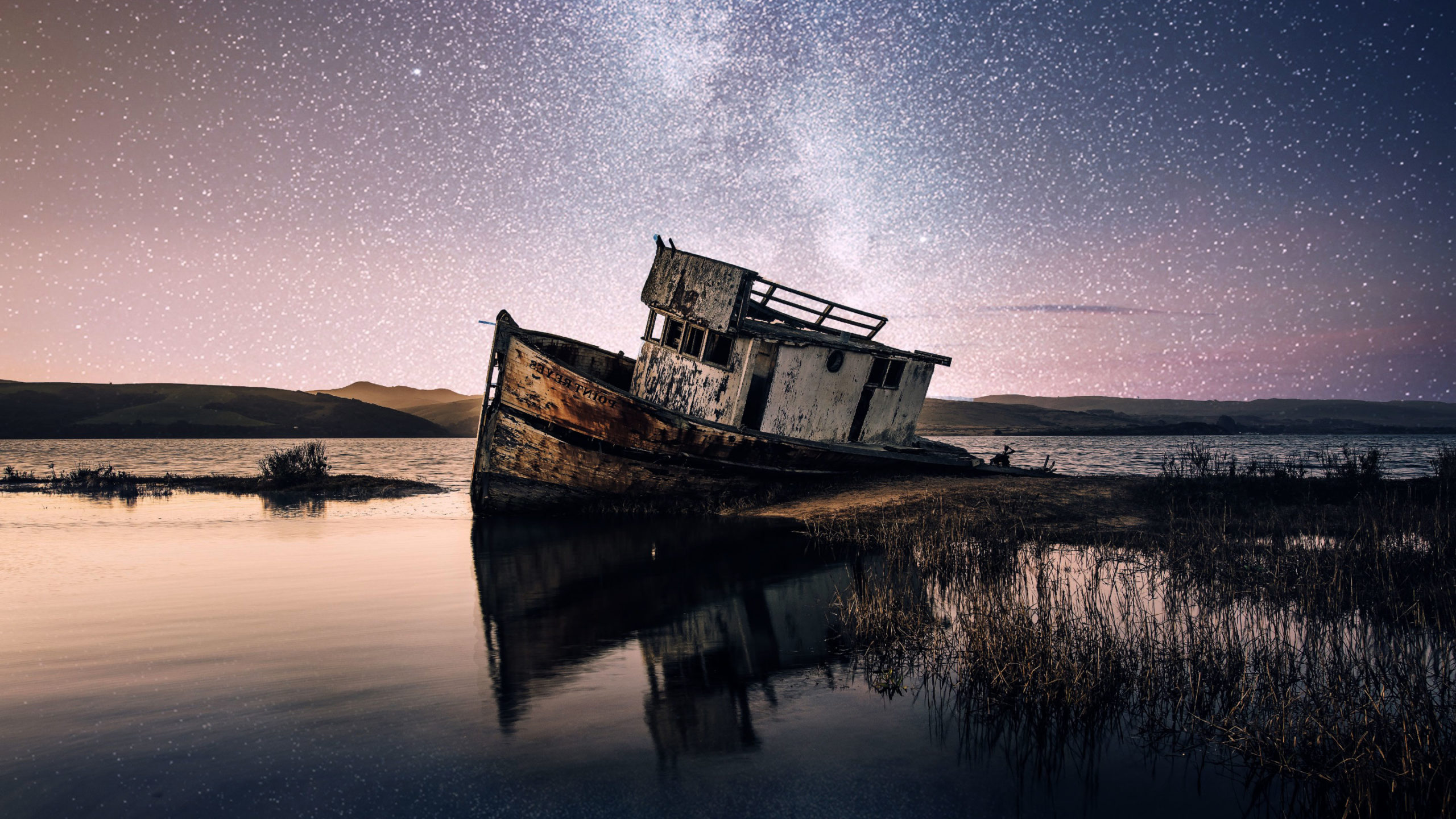 Shipwreck - HD Wallpaper 