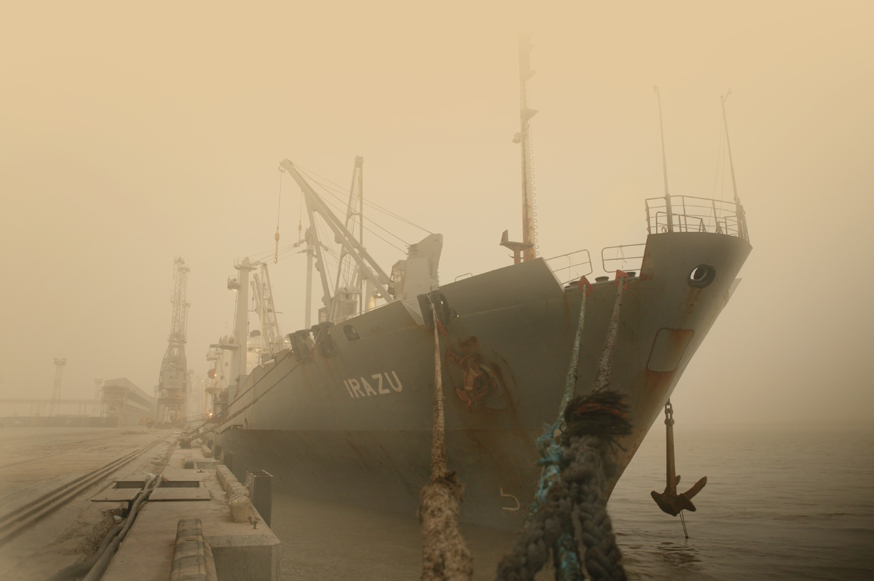 Ghost Ship Freight Wallpapers, Free Ghost Ship Freight - Oil Tanker -  1800x1198 Wallpaper 