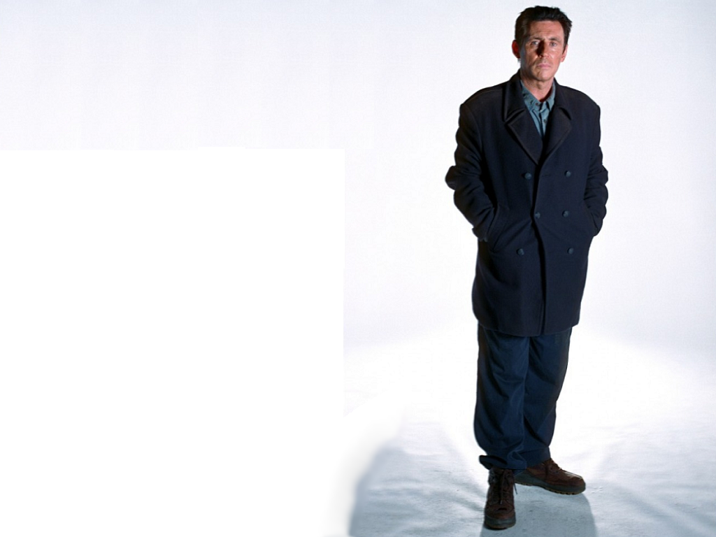 Murphy - Standing - HD Wallpaper 