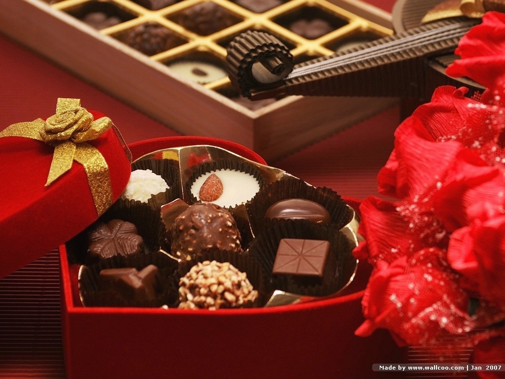 50 Chocolate Wallpapers On Wallpapersafari - Valentine Chocolate - HD Wallpaper 