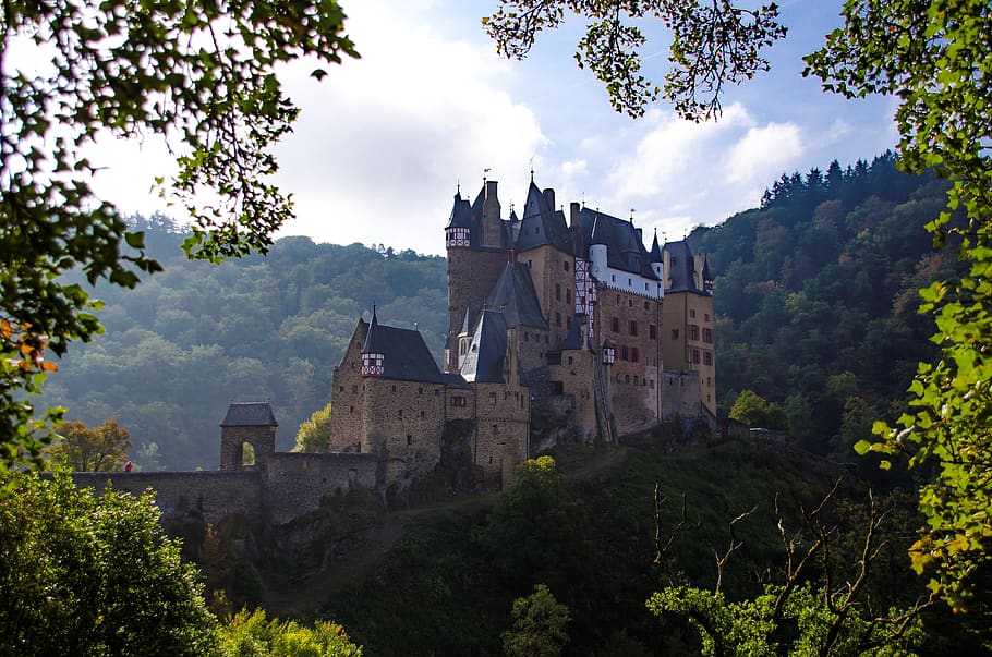 Germany, Burg Eltz, Knight S Castle, Towers, Medieval, - HD Wallpaper 