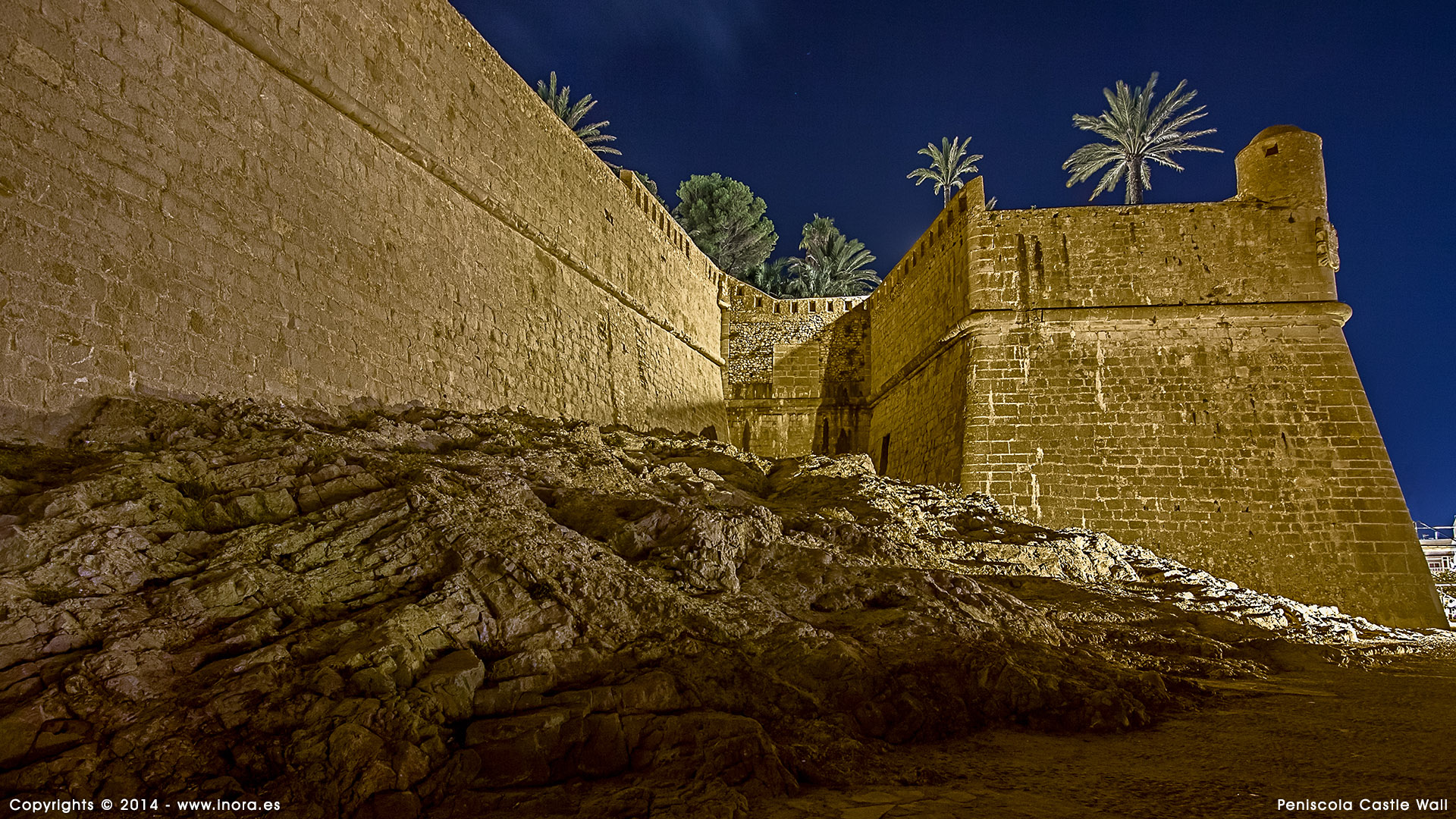 Peniscola Castle Wall - Fortification - HD Wallpaper 