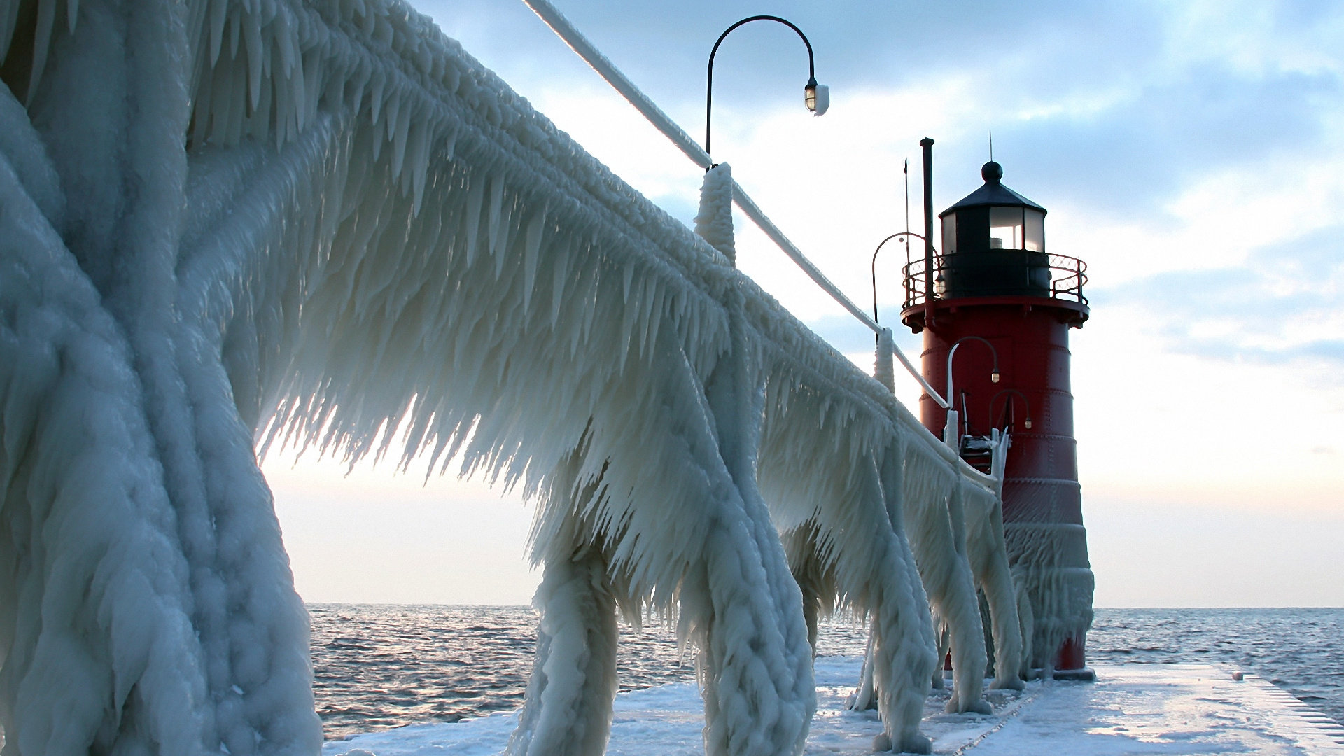 Free Lighthouse High Quality Wallpaper Id - South Haven Light - HD Wallpaper 