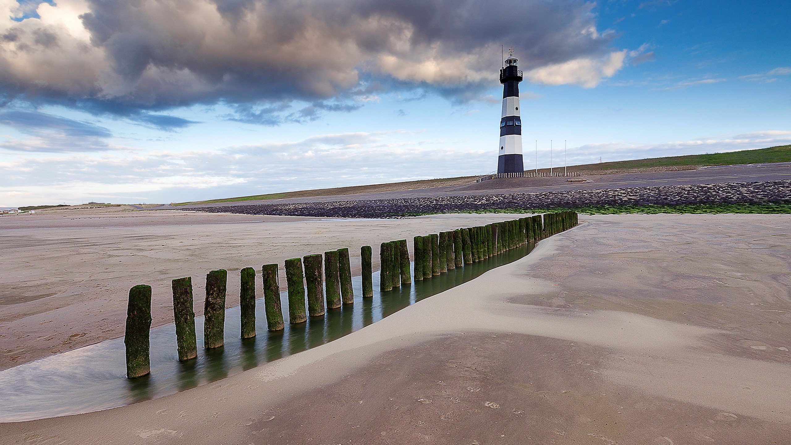 Amazing Lighthouse Wallpaper - Hintergrundbilder Leuchtturm Breskens - HD Wallpaper 