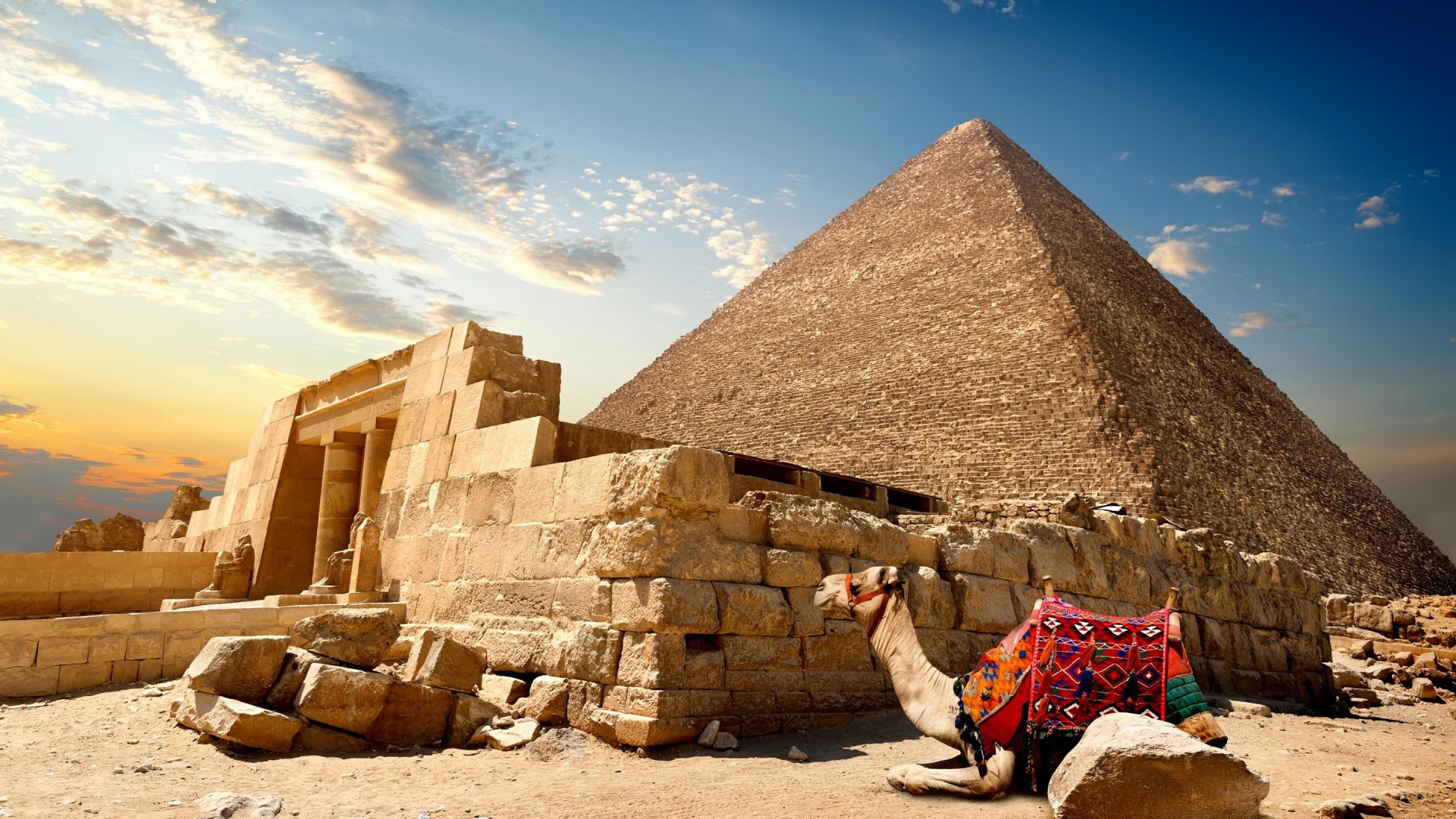 Cairo, Clouds, Sand, Egypt, Desert, Pyramid - National Geographic Egypt - HD Wallpaper 