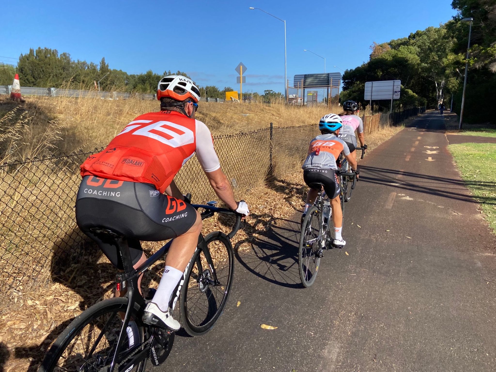 Road Bicycle - HD Wallpaper 