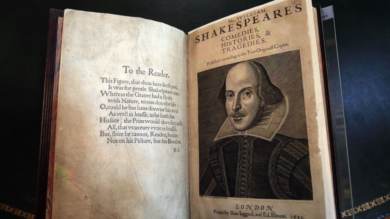 The First Folio Of William Shakespeare& - Shakespeare Work - HD Wallpaper 