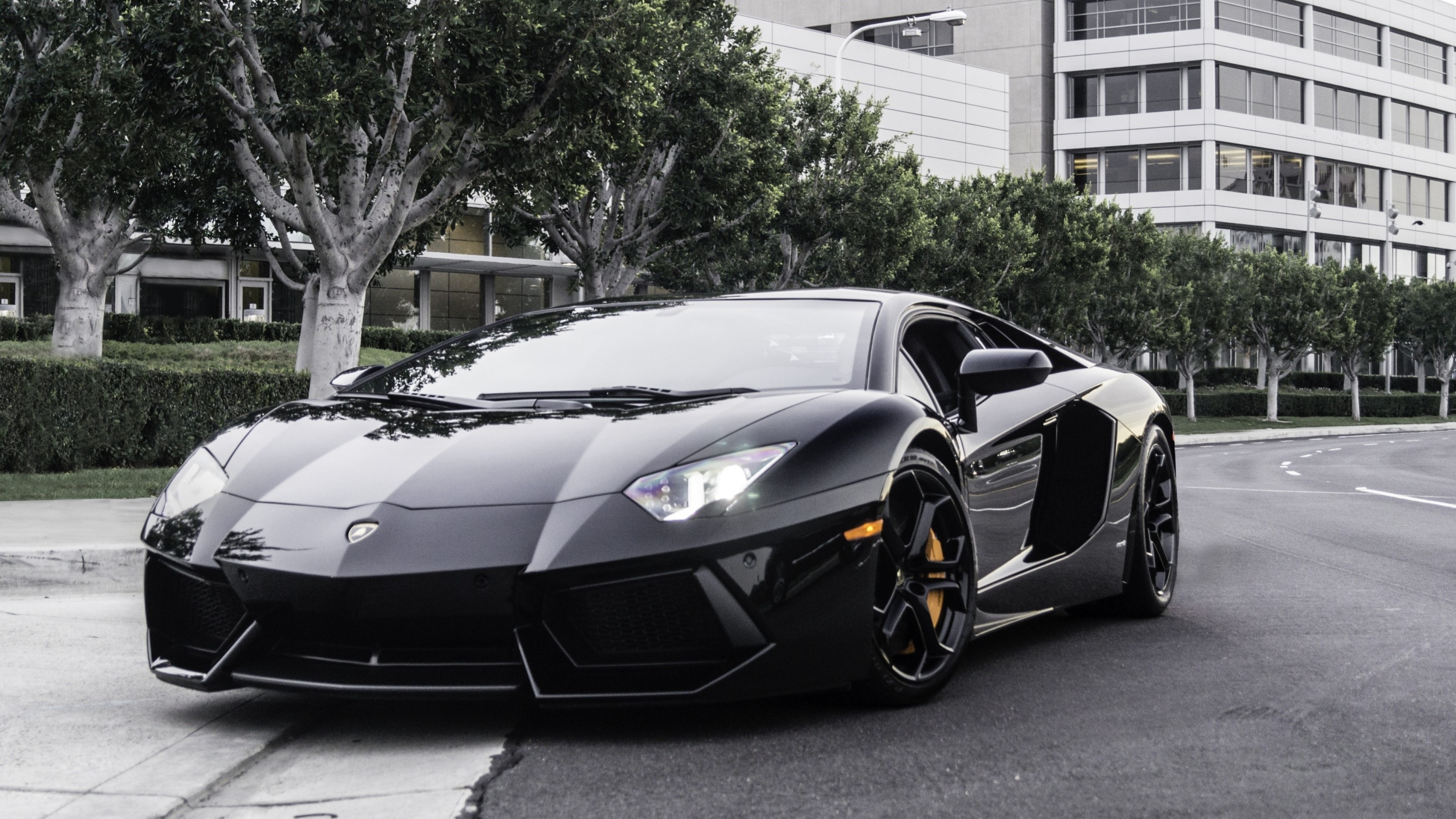 Lamborghini Aventador Black 4k - HD Wallpaper 