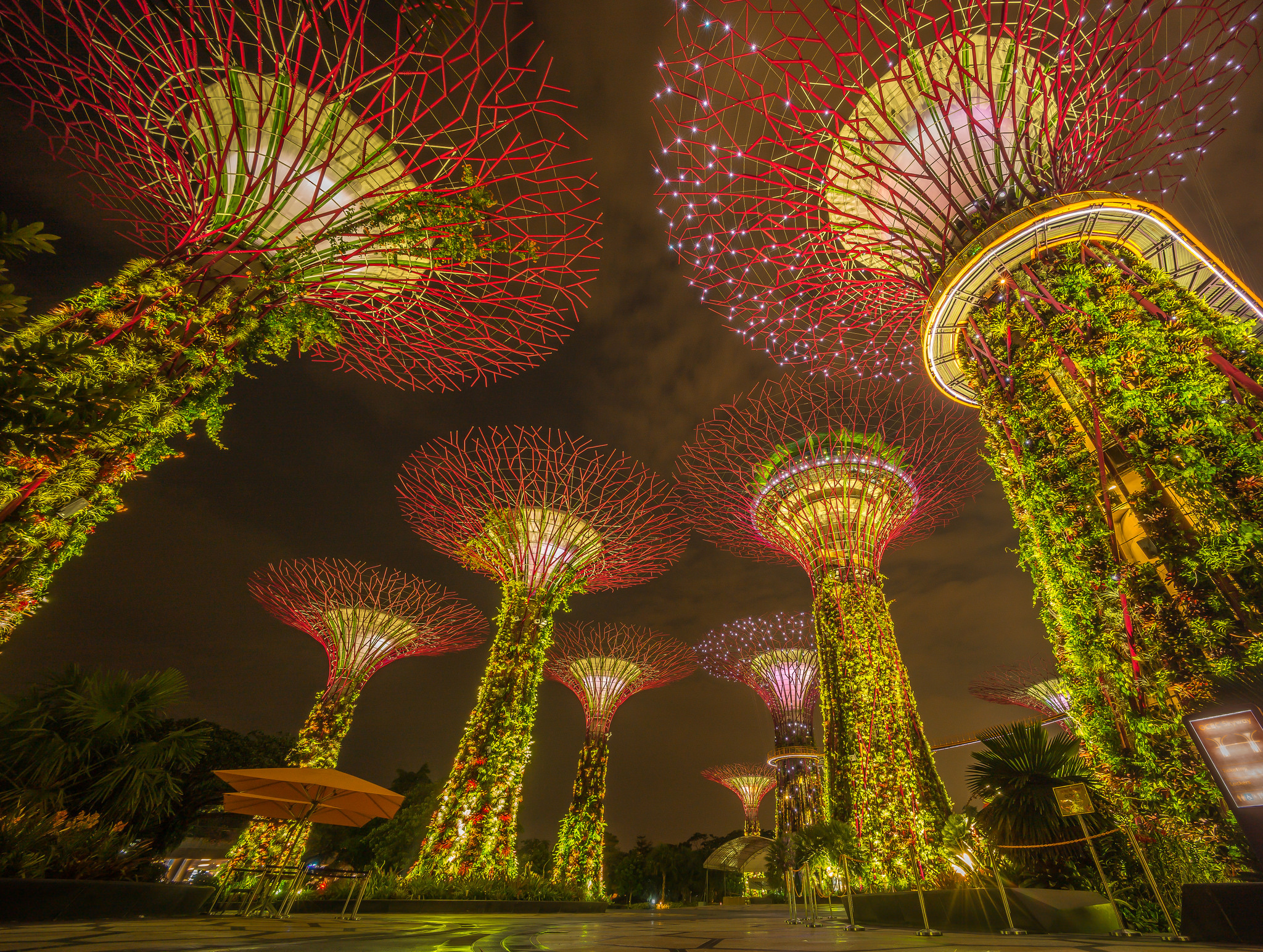 Gardens By The Bay - HD Wallpaper 