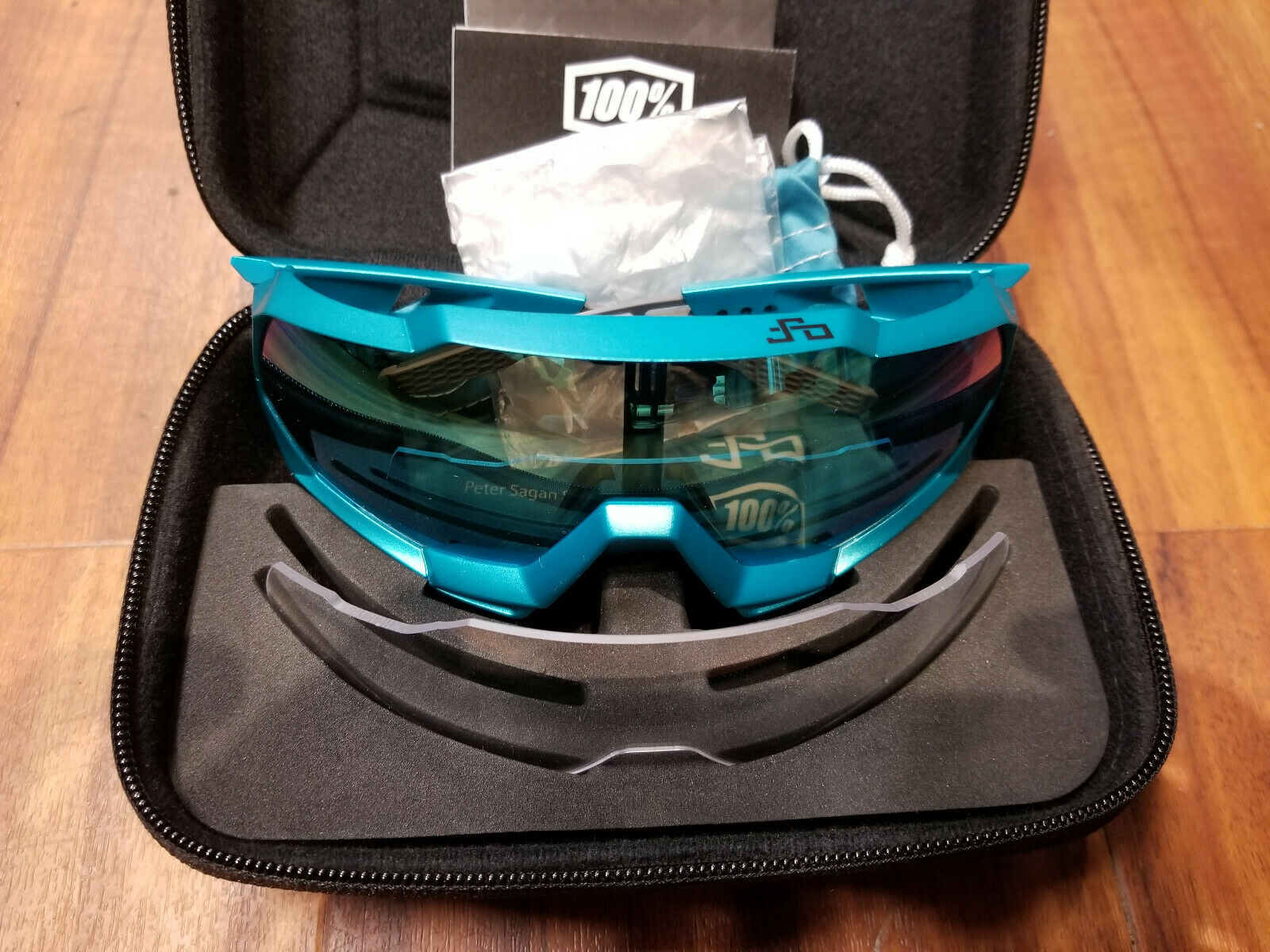 Messenger Bag - HD Wallpaper 