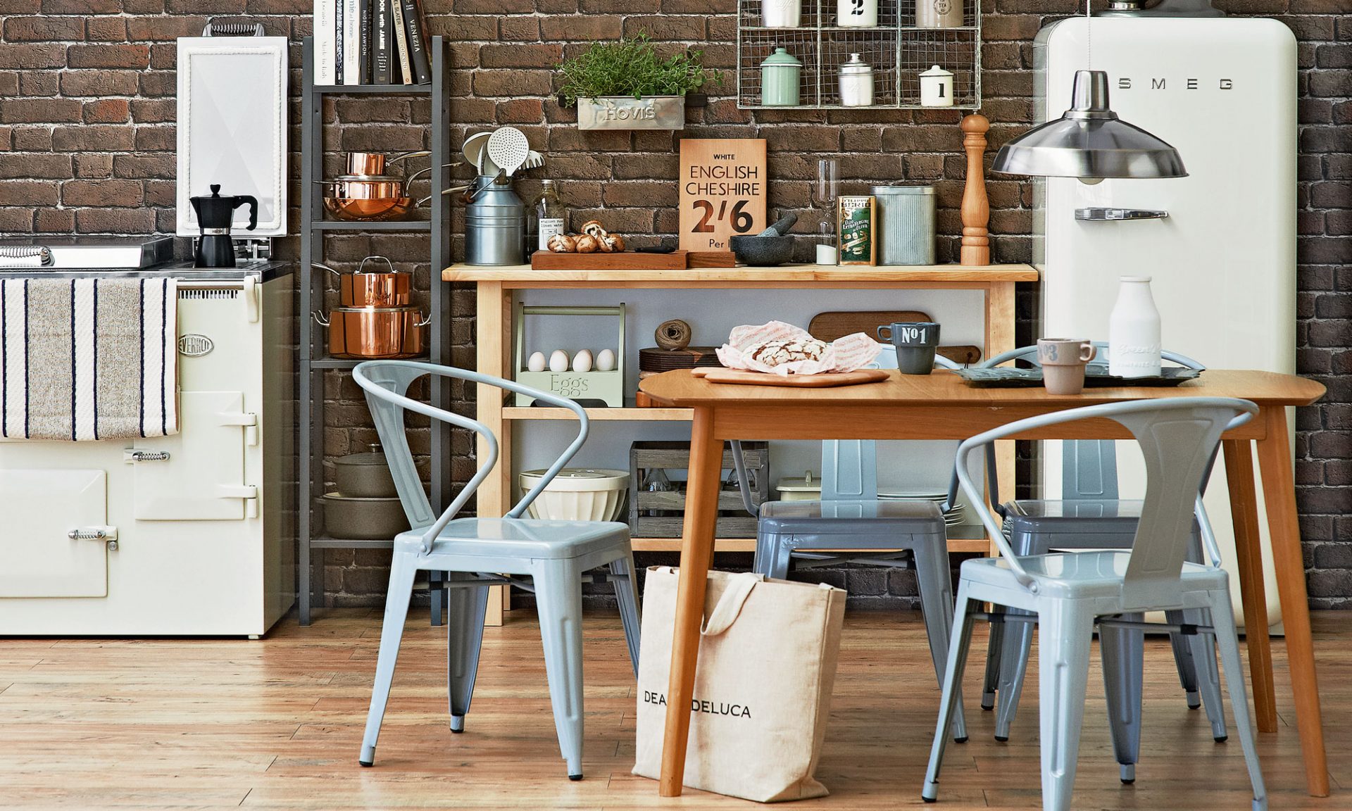 Awesome Kitchen Wallpaper Ideas - Exposed Brick Kitchen Smeg - HD Wallpaper 