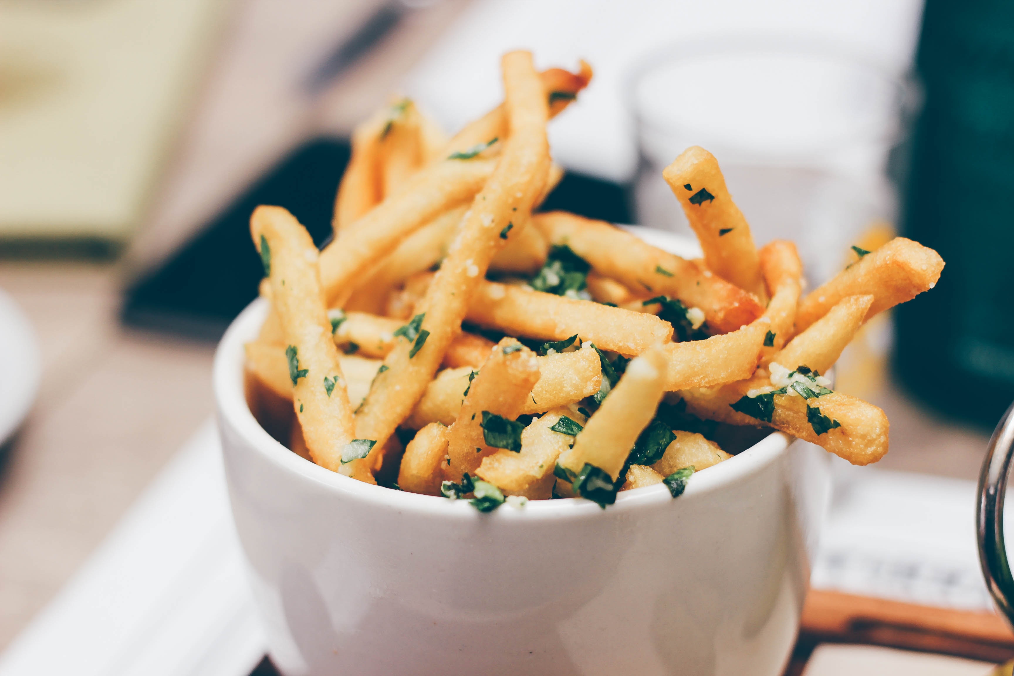 French Fries Wallpaper - HD Wallpaper 