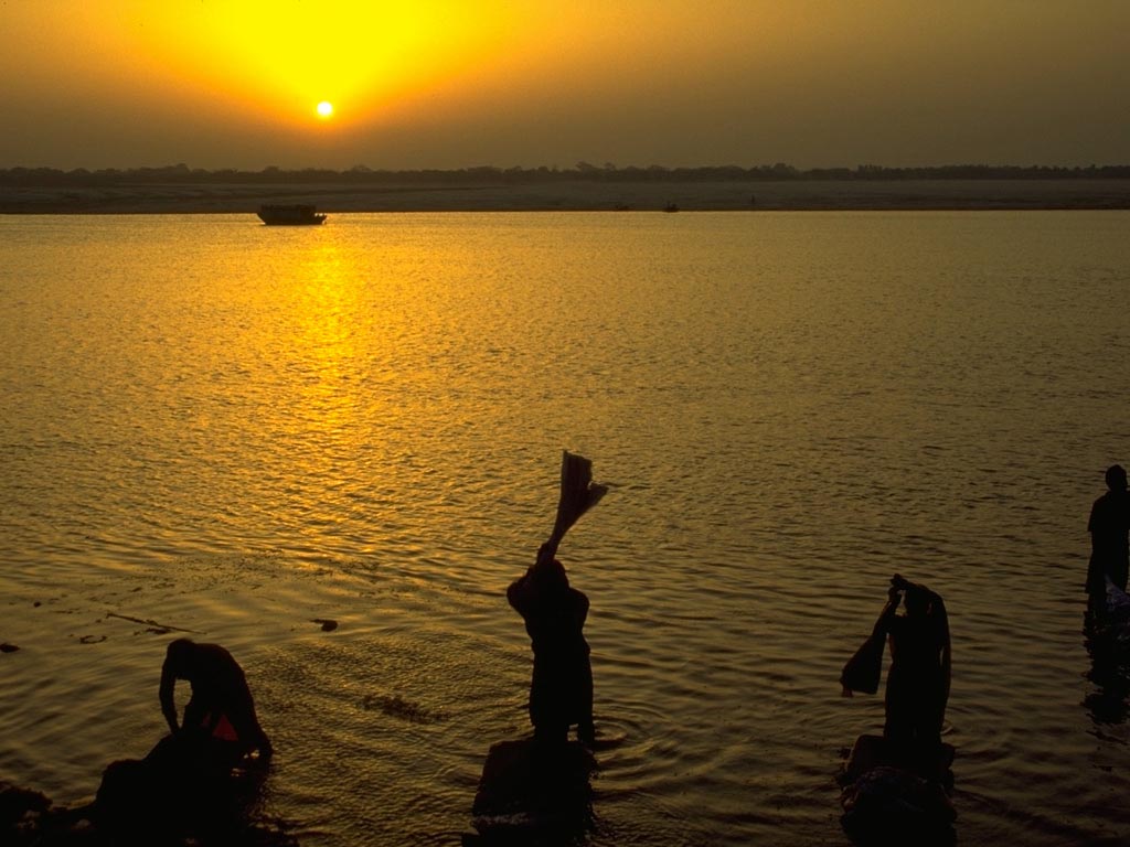 Ganges River India Wallpaper - Ganges River - HD Wallpaper 