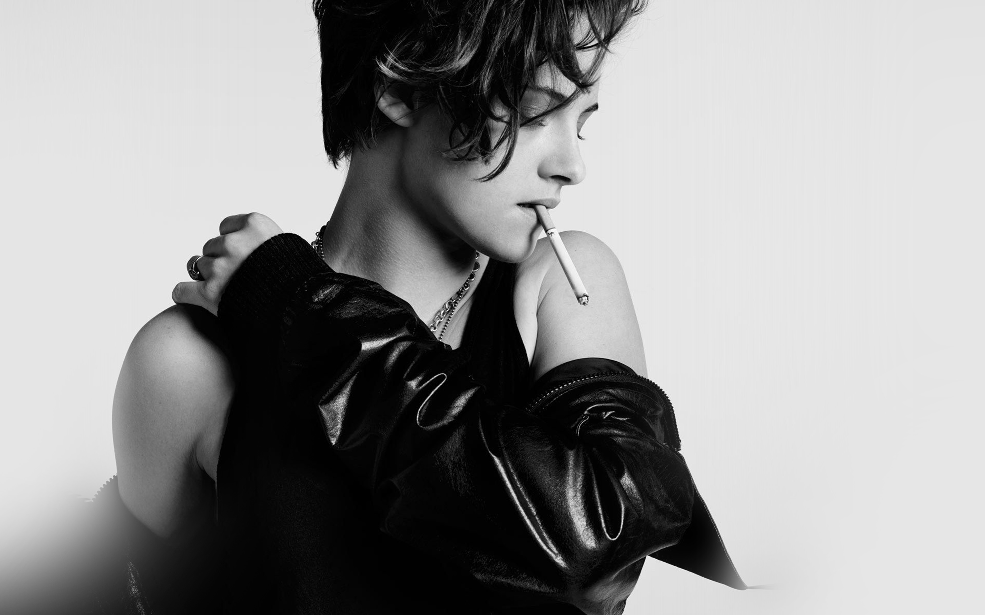 Kristen Stewart Short Hair Hd - HD Wallpaper 