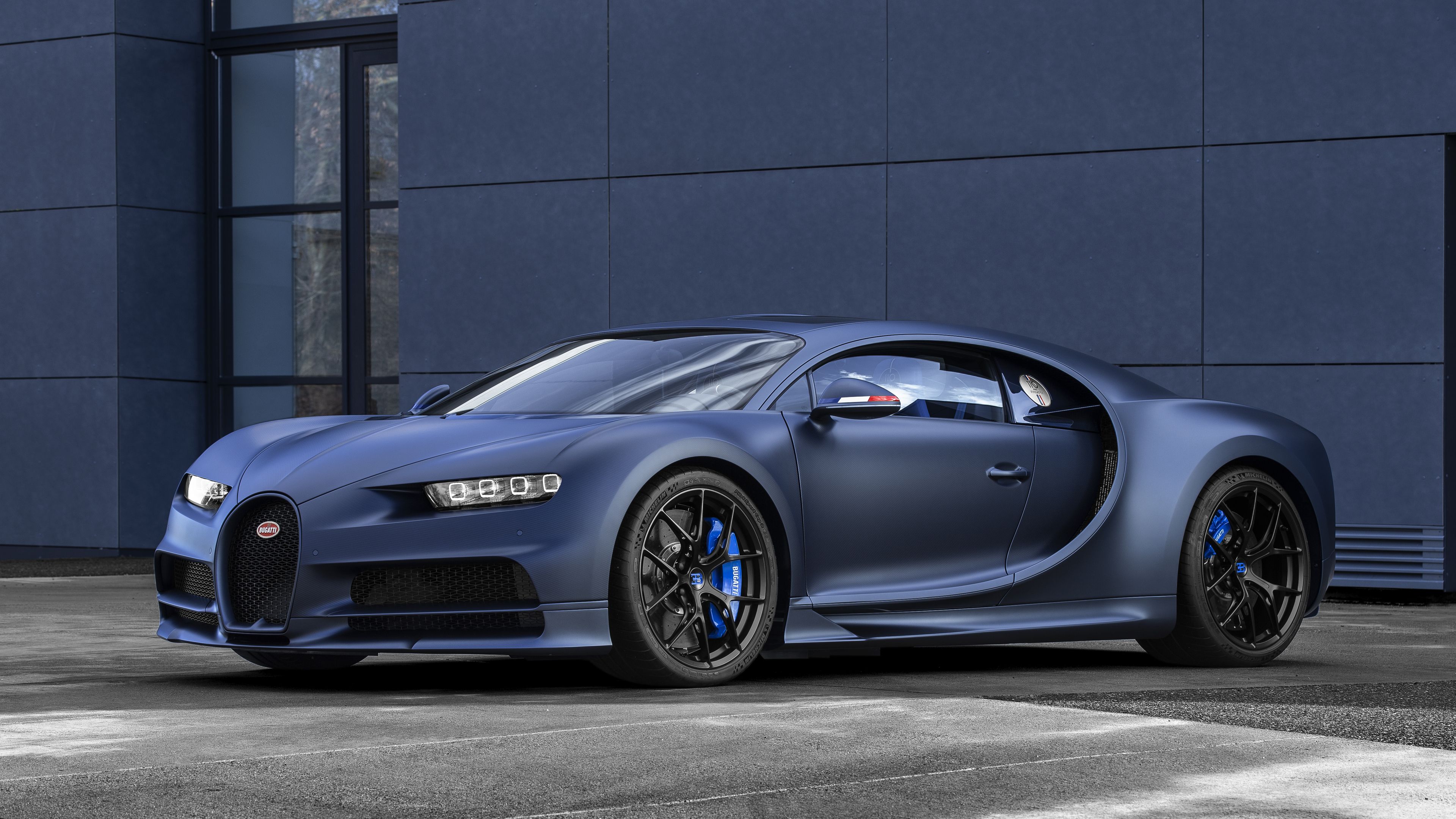 Bugatti Chiron Price 2019 - HD Wallpaper 