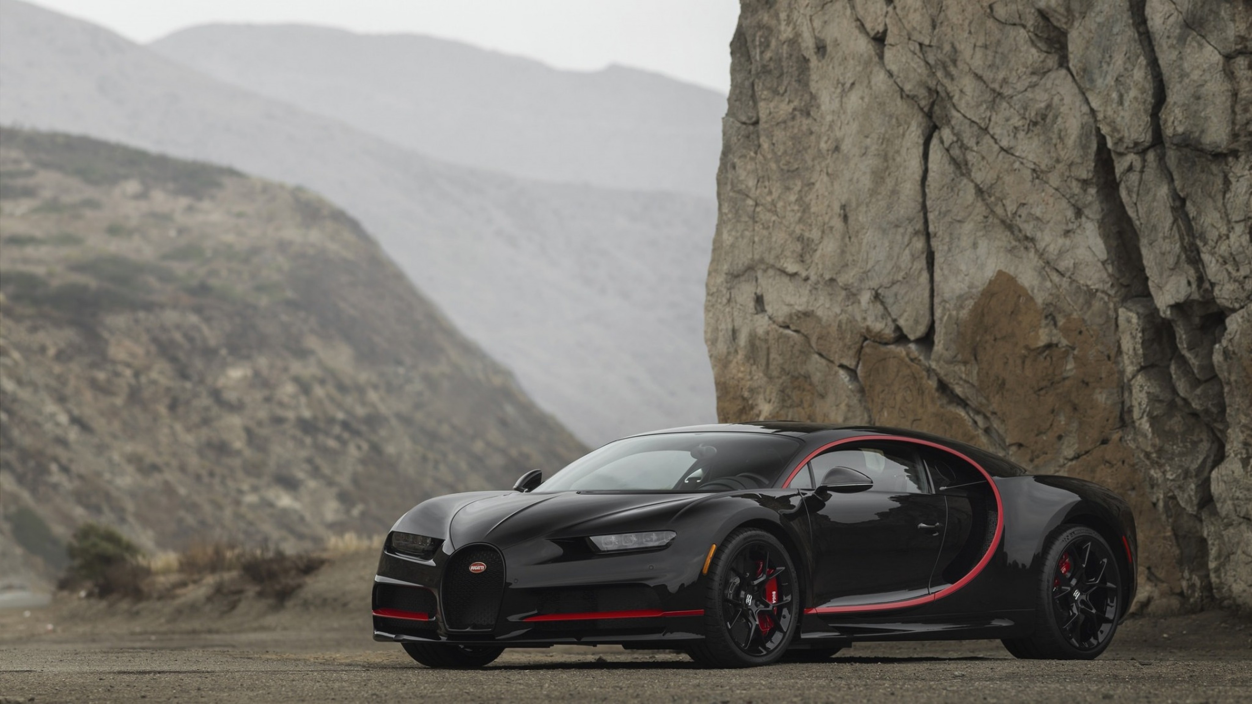 Imac 21,5 - Bugatti Chiron 2018 Black - HD Wallpaper 