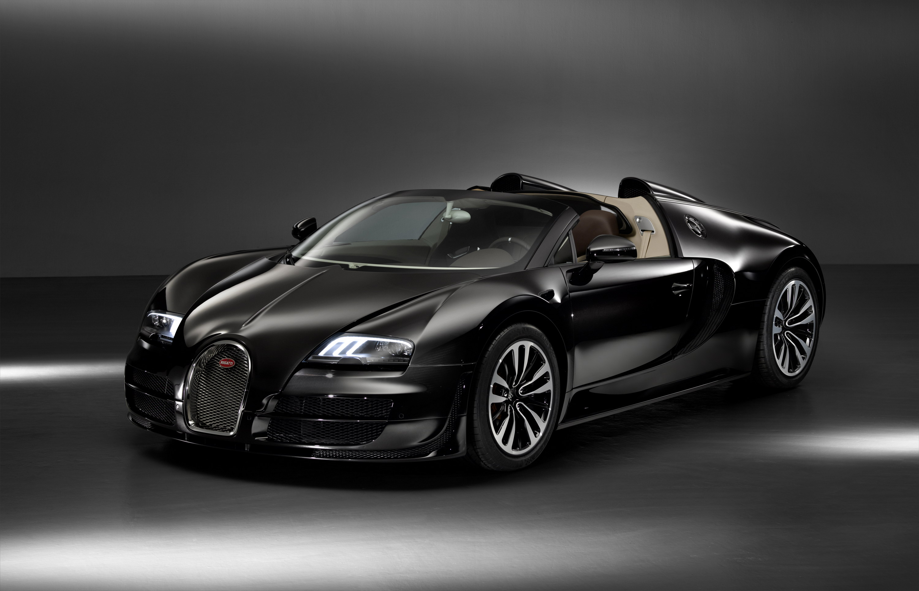 Bugatti Veyron Bugatti La Voiture Noire - HD Wallpaper 