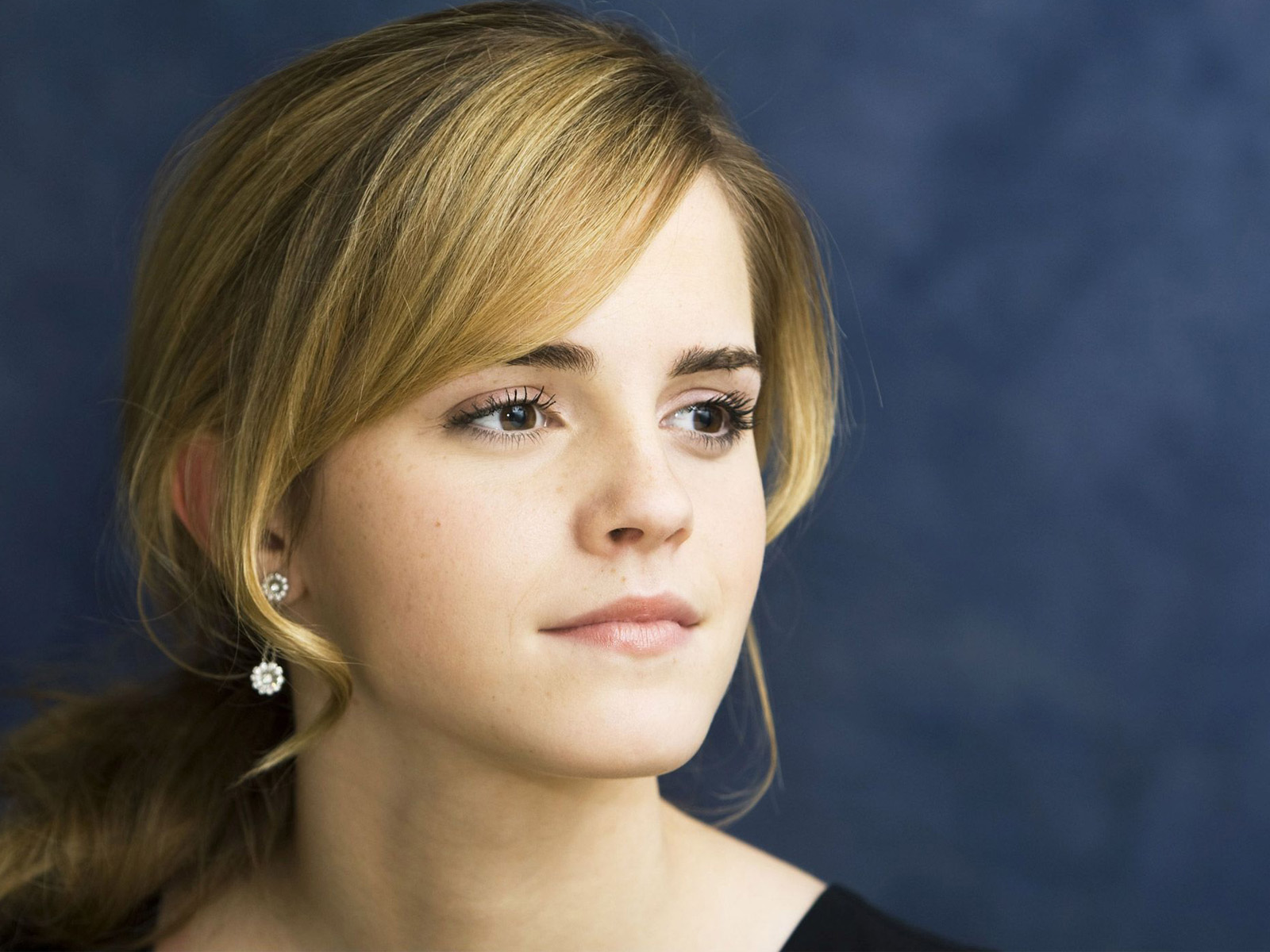 Emma Watson Images Download - HD Wallpaper 