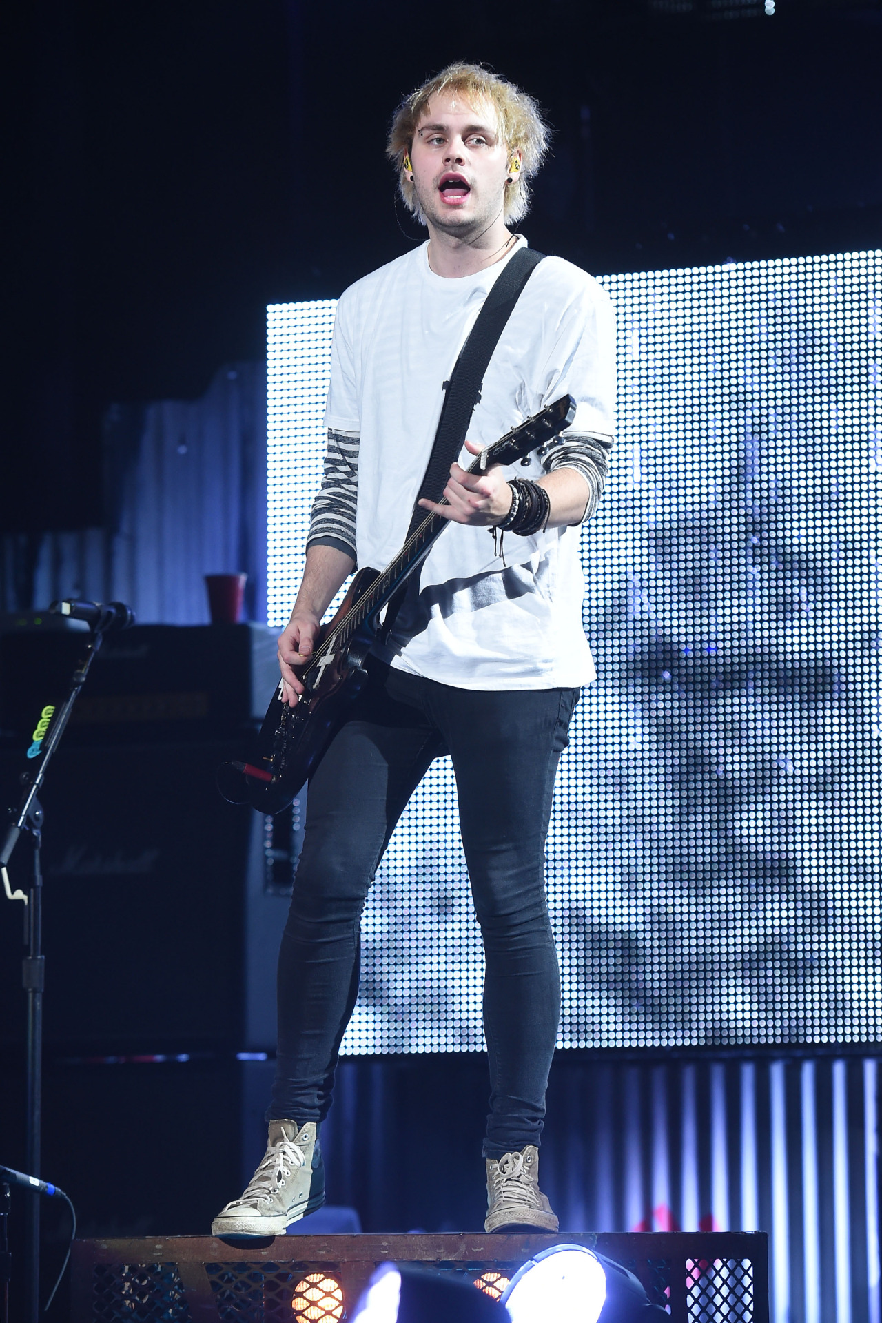 Rowyso - Wantagh - Rock Concert - HD Wallpaper 