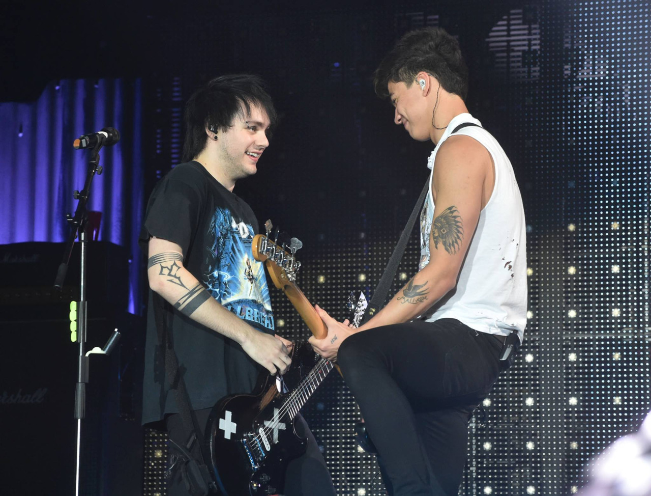 Rowyso - Belfast - Rock Concert - HD Wallpaper 