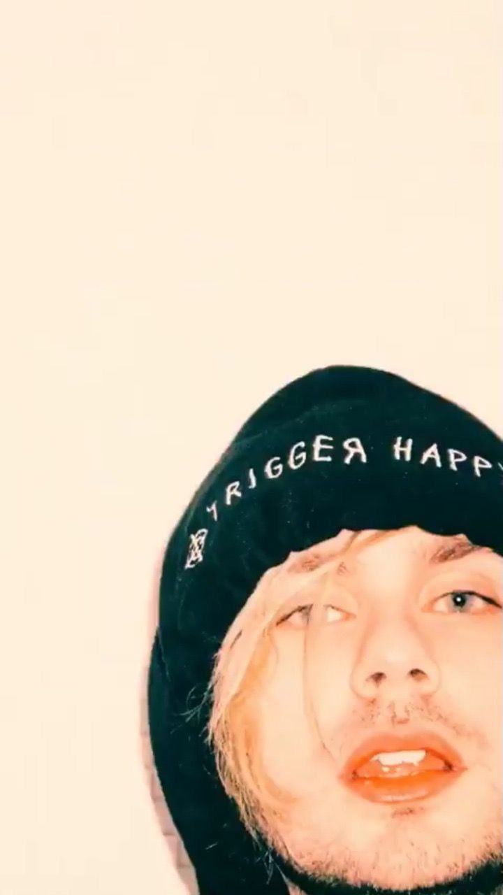 Michael Clifford Lockscreen 2018 - HD Wallpaper 