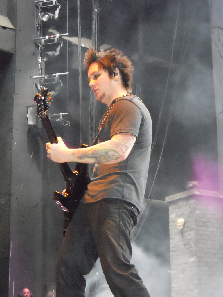 Synyster Gates - HD Wallpaper 