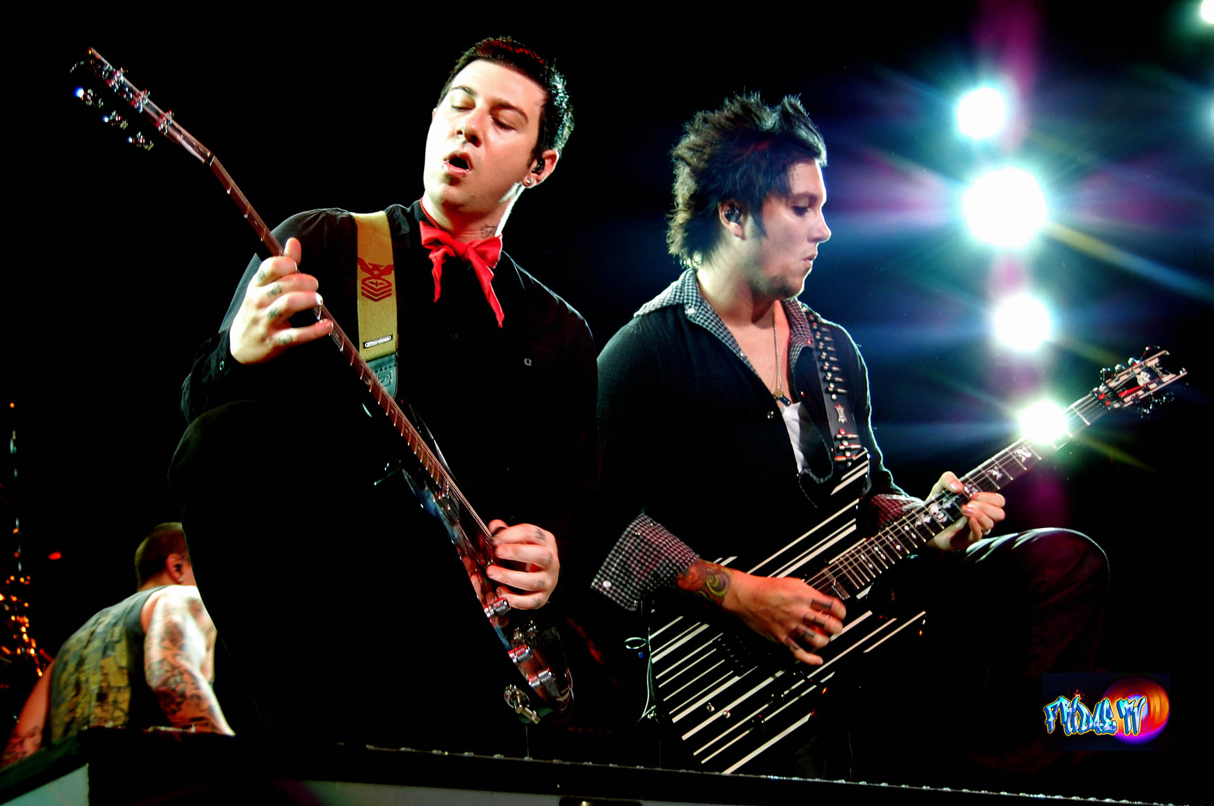 The Confederate Guitar: Synyster Gates Addresses The Controversy - a1pllwp
