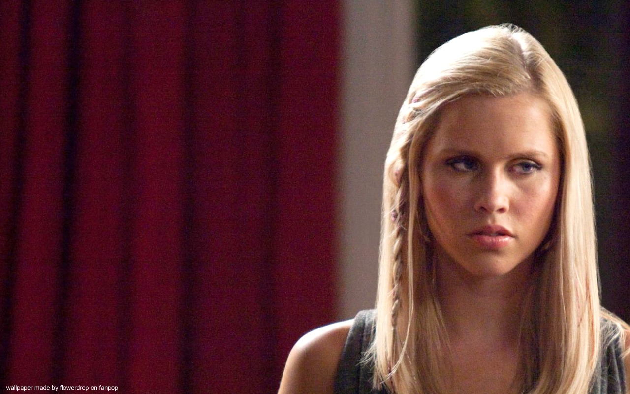 Rebekah Mikaelson Saison 3 Tvd - HD Wallpaper 