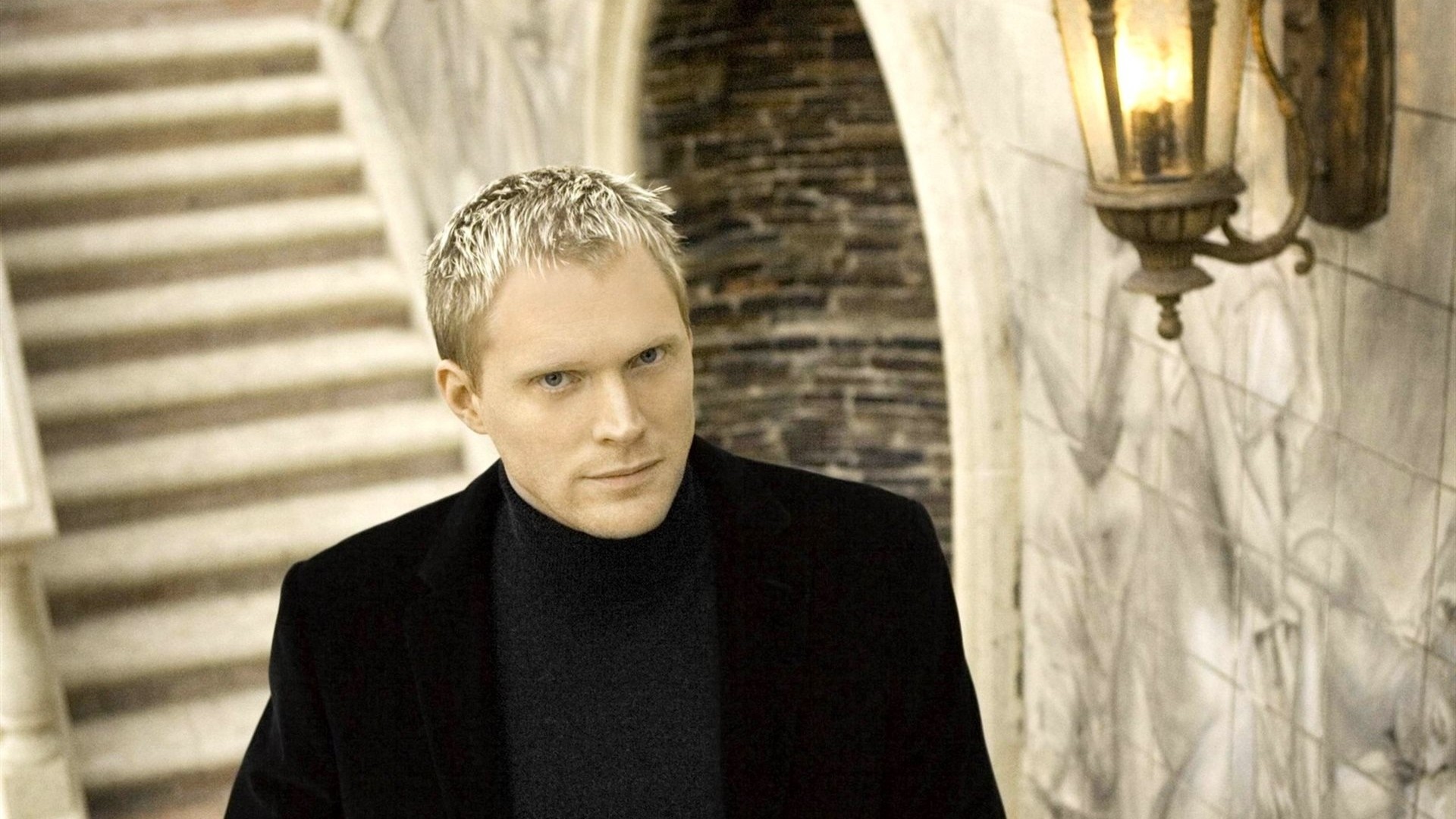 Full Hd Wallpaper Ian Somerhalder Hat Black And White - Paul Bettany - HD Wallpaper 