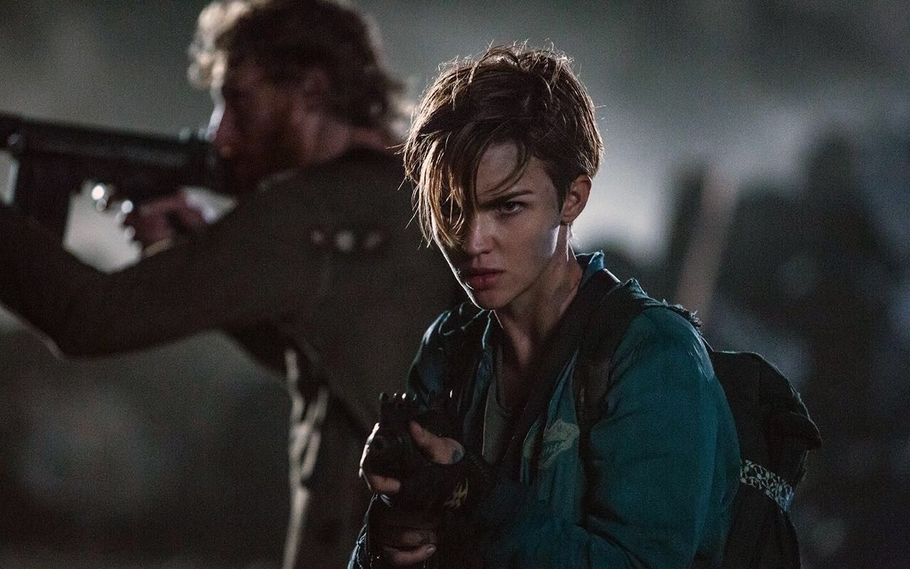 Resident Evil The Final Chapter Abigail - HD Wallpaper 
