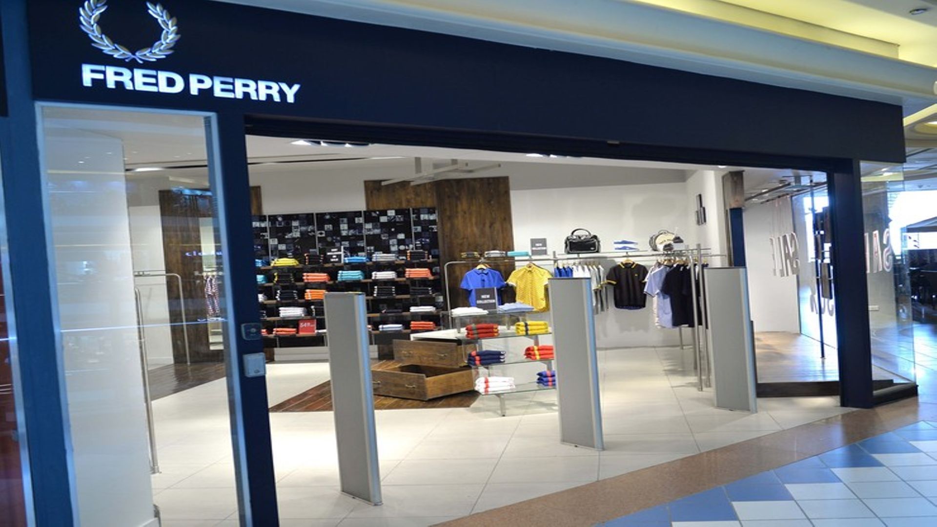 Fred Perry City Stars - HD Wallpaper 