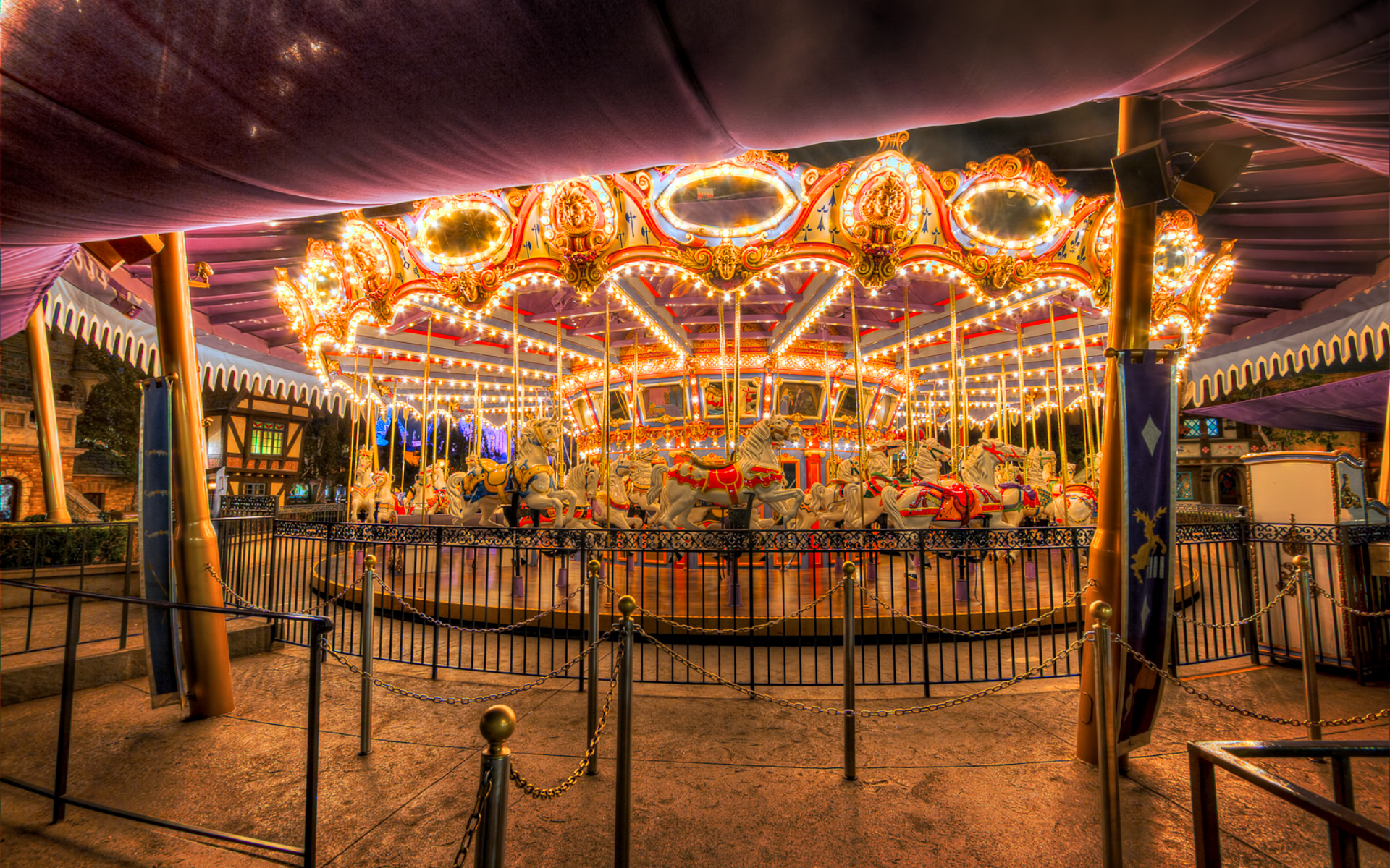 Carousel Wallpaper Hd - HD Wallpaper 