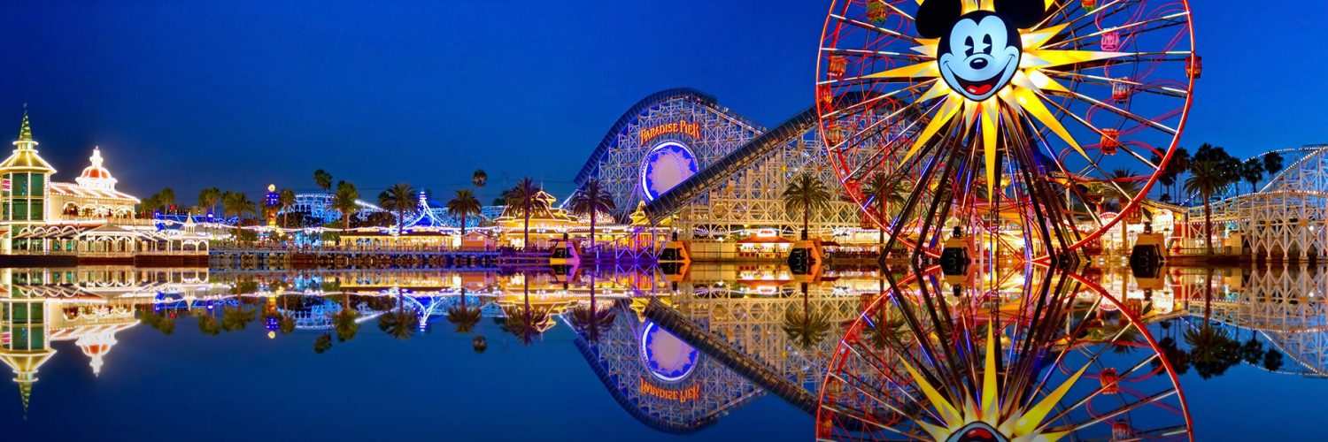 Disneyland Park Wallpapers - Disneyland Hd - HD Wallpaper 