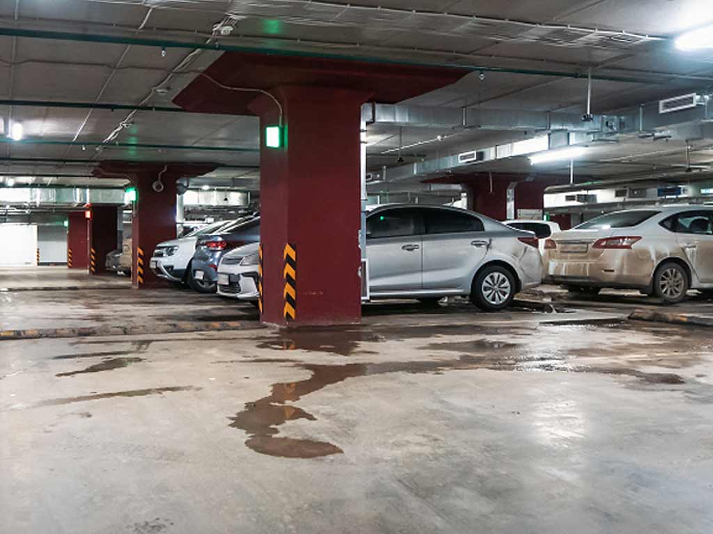 Flooded Parking Lot - HD Wallpaper 