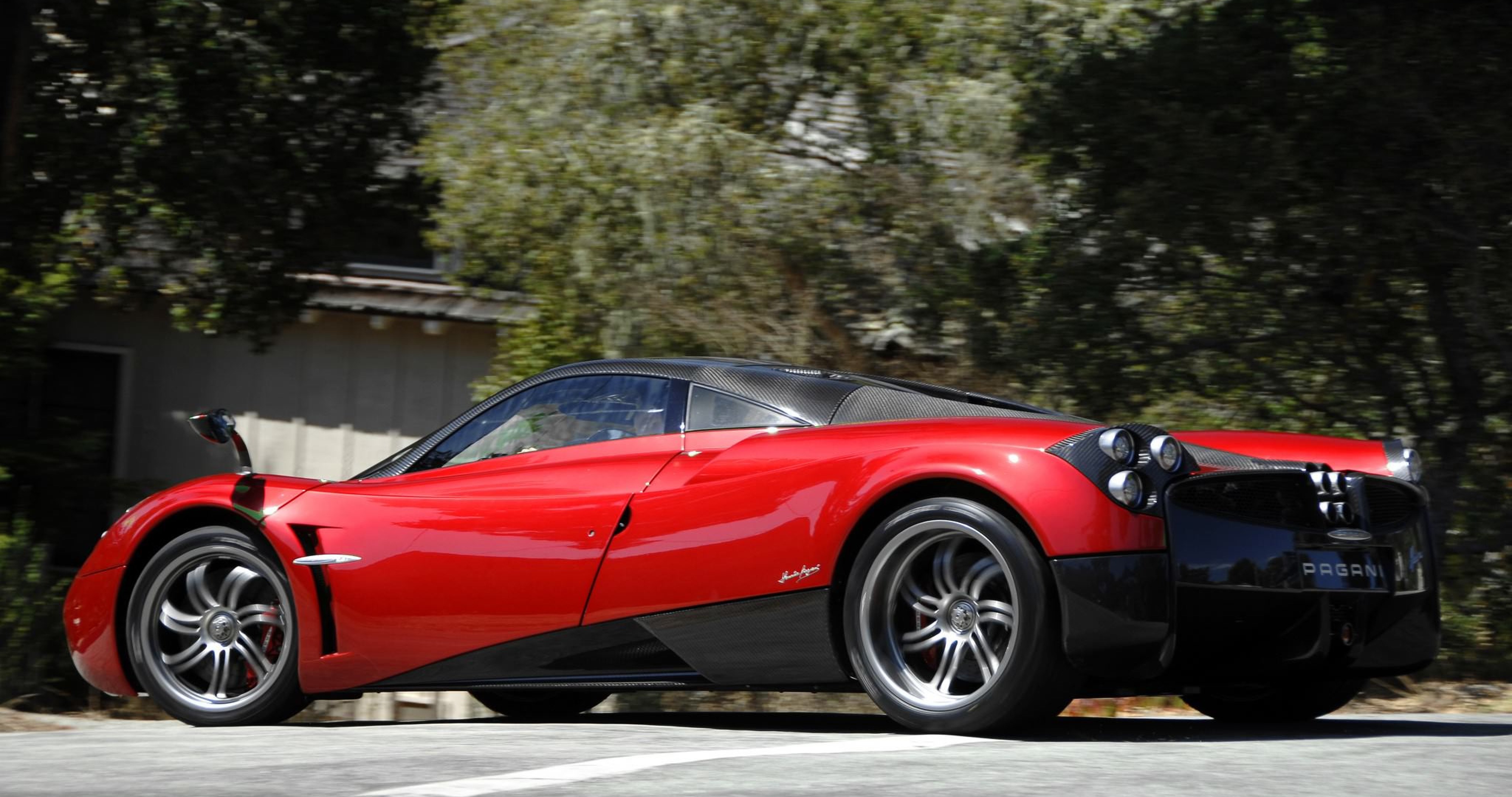 Pagani Huayra - HD Wallpaper 