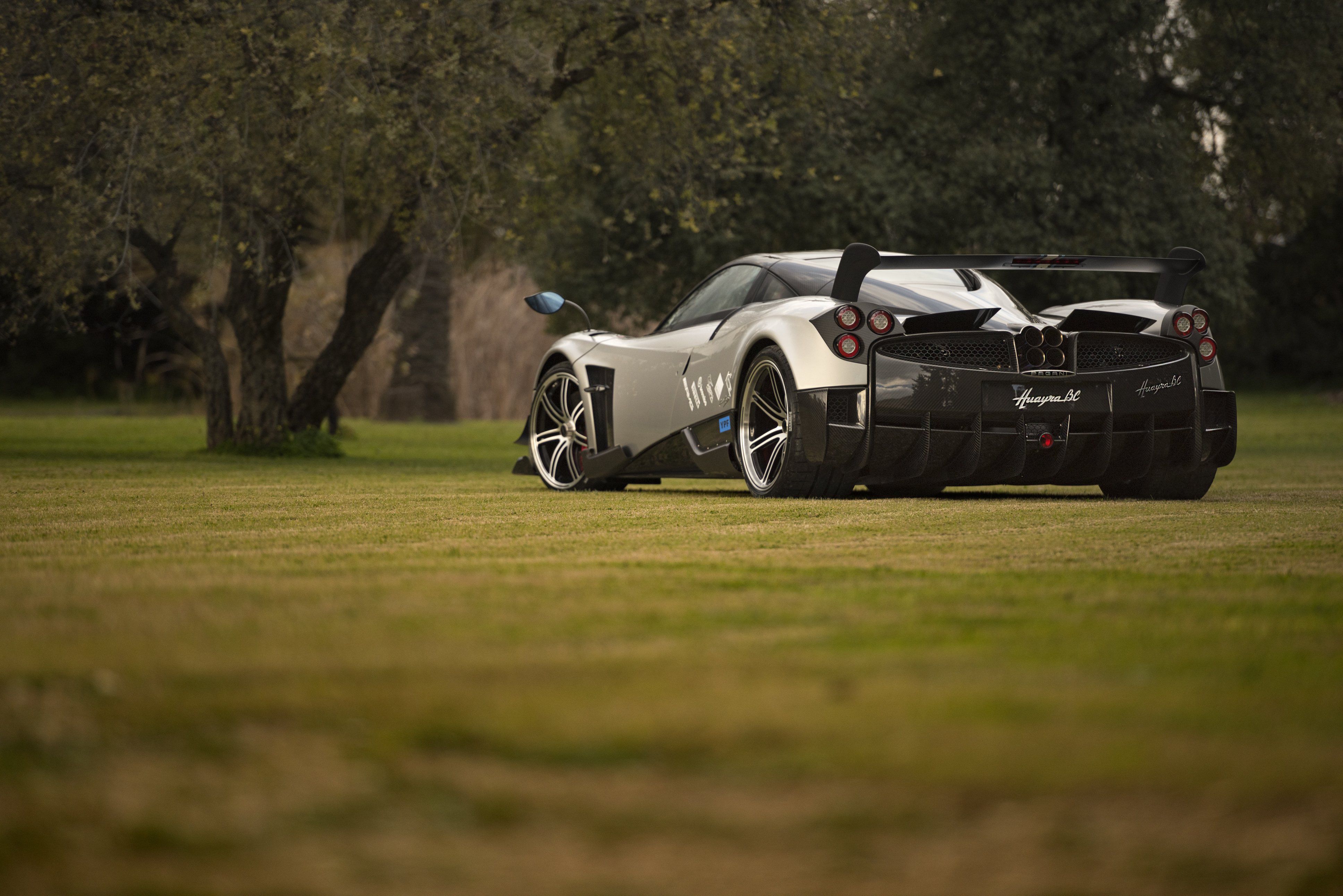 Pagani Huayra Bc - HD Wallpaper 