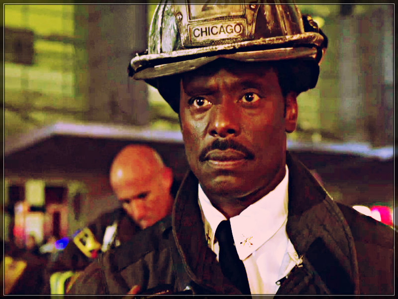 ★ Chief Wallace Boden ☆ - Chicago Fire Cast Chief Boden - HD Wallpaper 